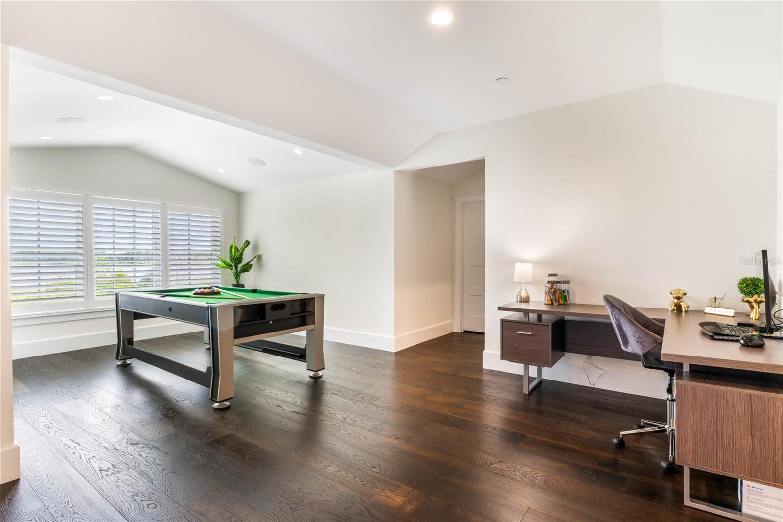 BALDWIN PARK - Residential