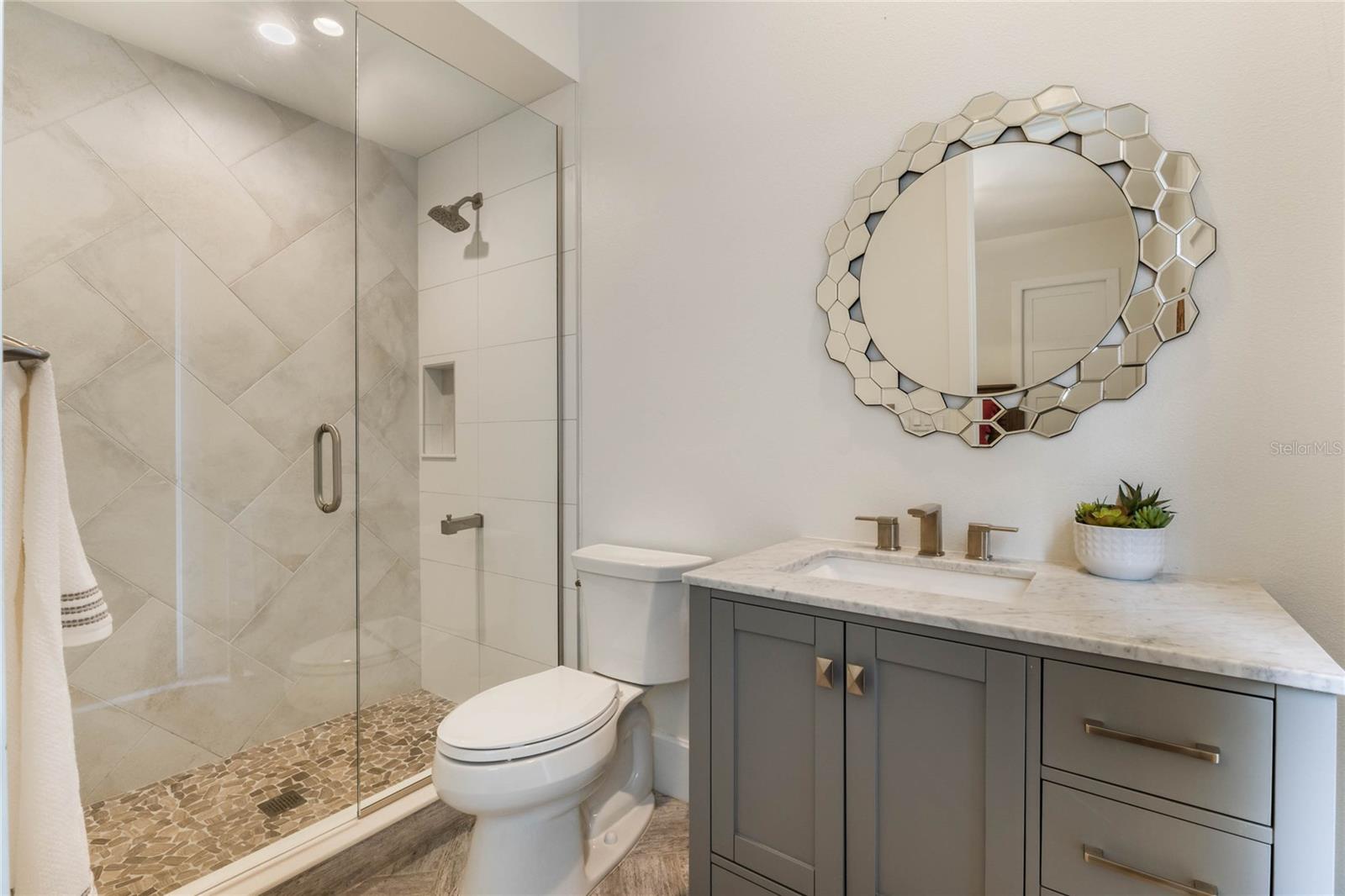 BALDWIN PARK - Residential