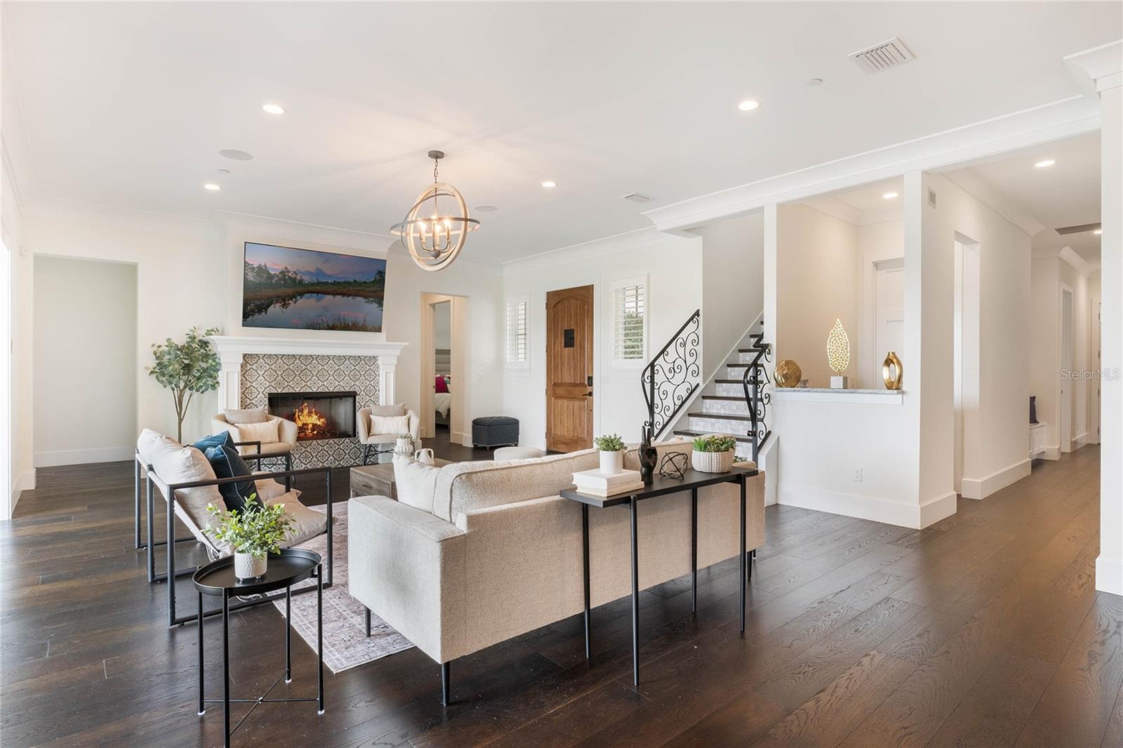 BALDWIN PARK - Residential