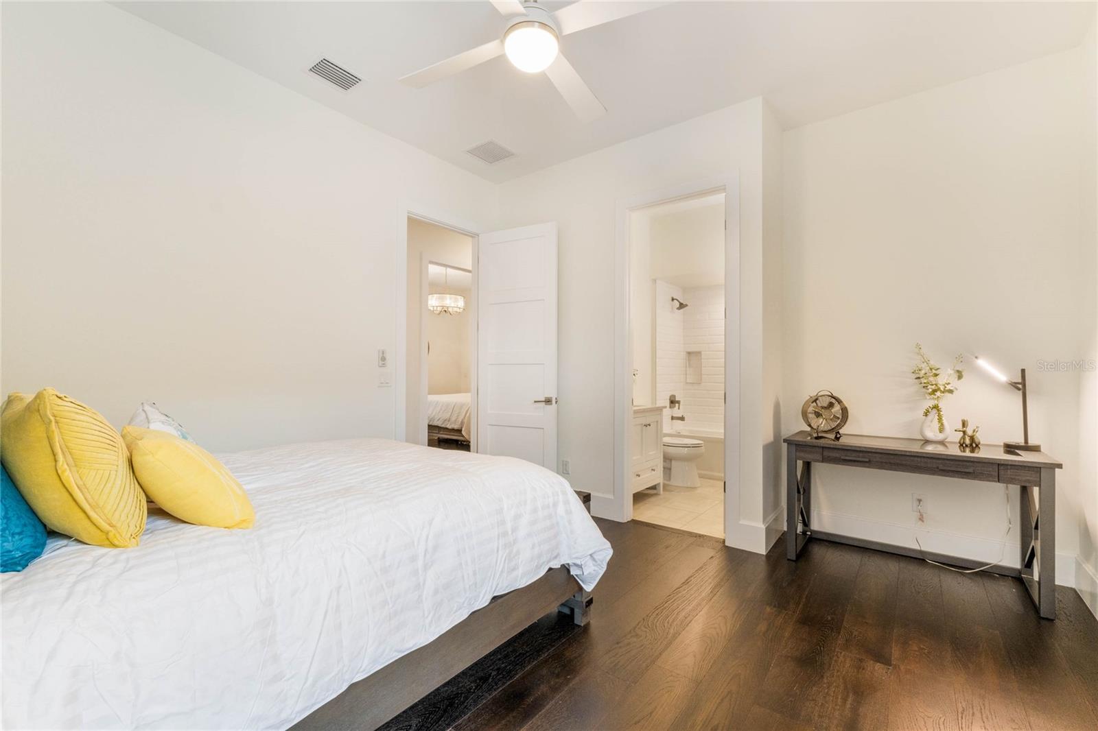 BALDWIN PARK - Residential