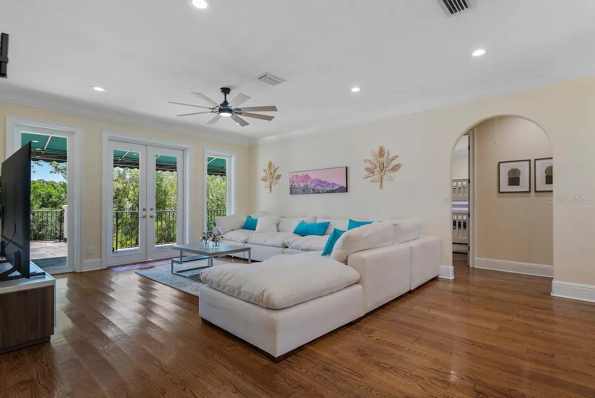 UNPLATTED - Residential