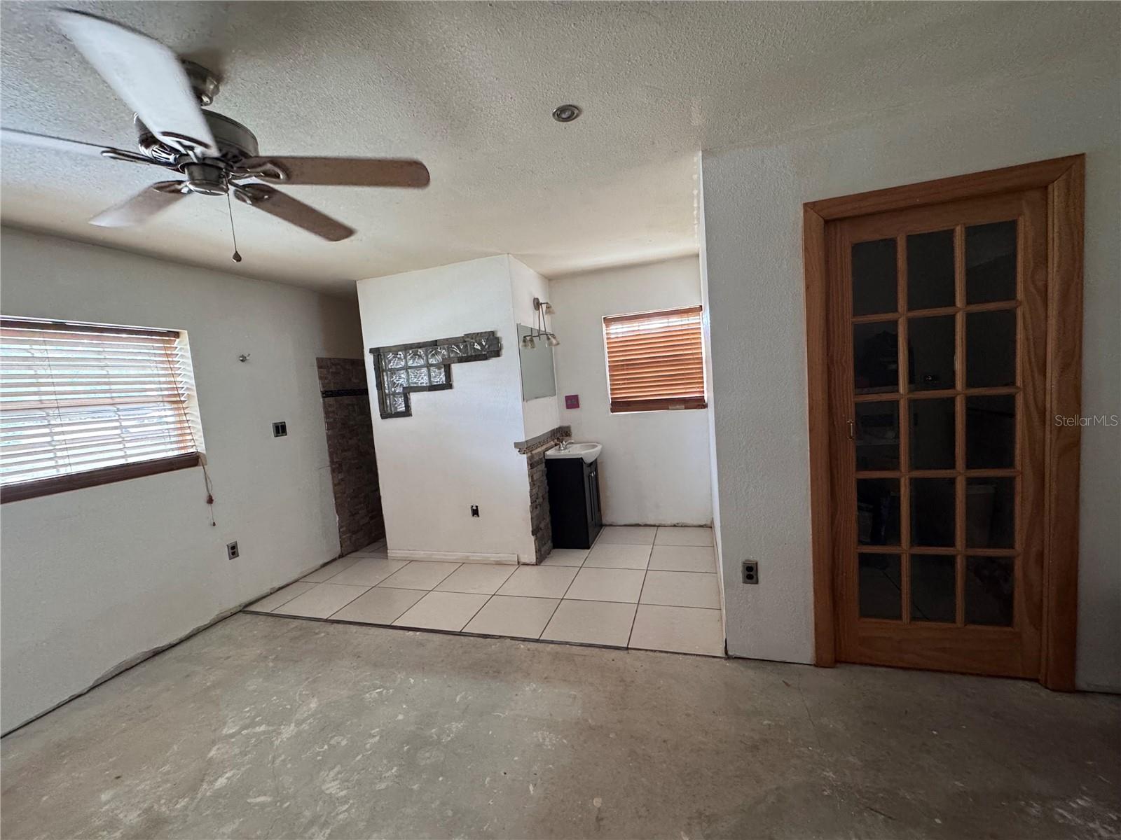 AVION OF - Residential