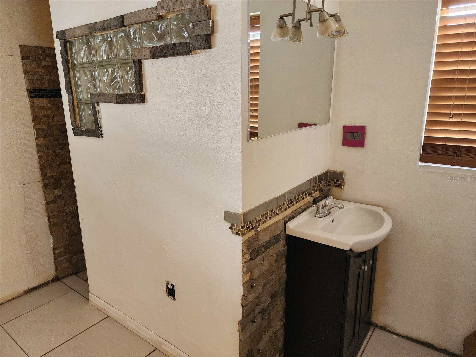 AVION OF - Residential