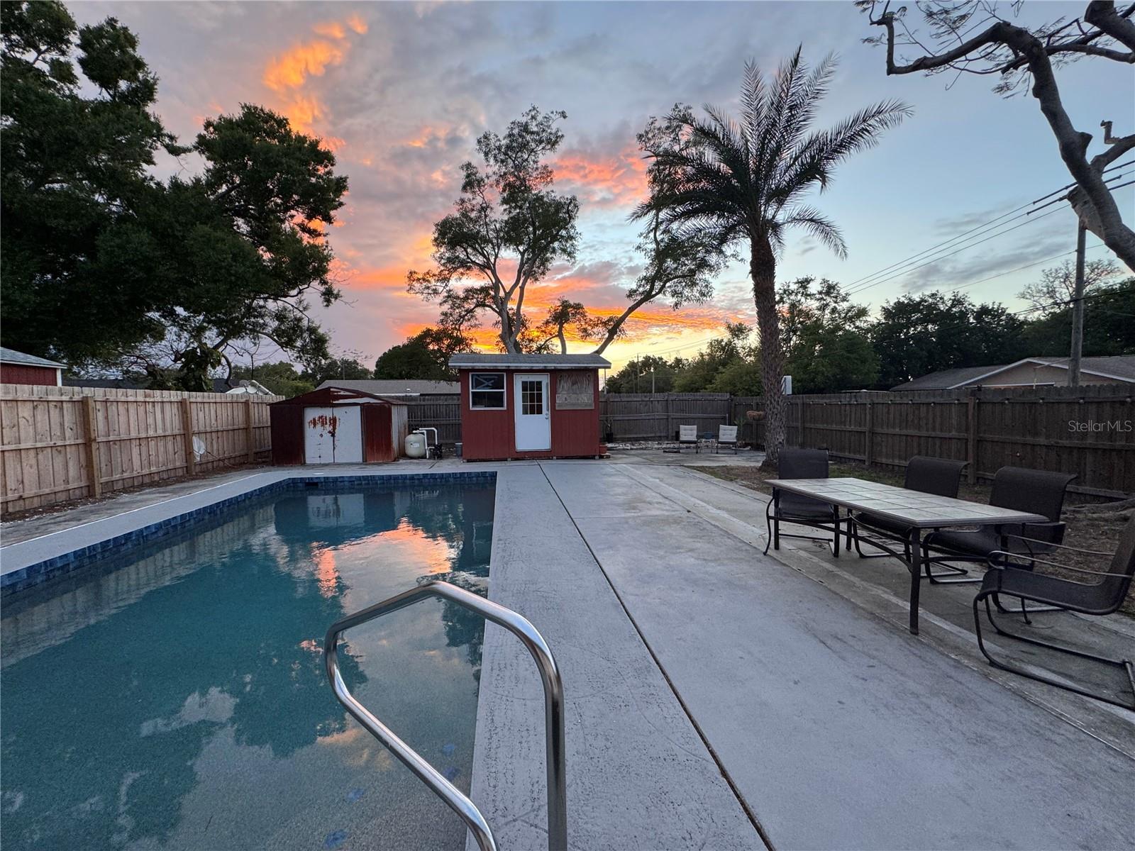 AVION OF - Residential