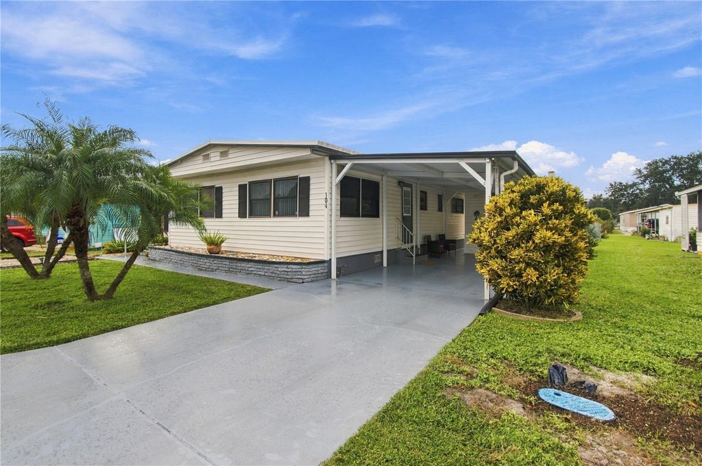 Photo of 104 52nd Avenue Plaza E, Bradenton, FL 34203 (MLS # TB8556411)