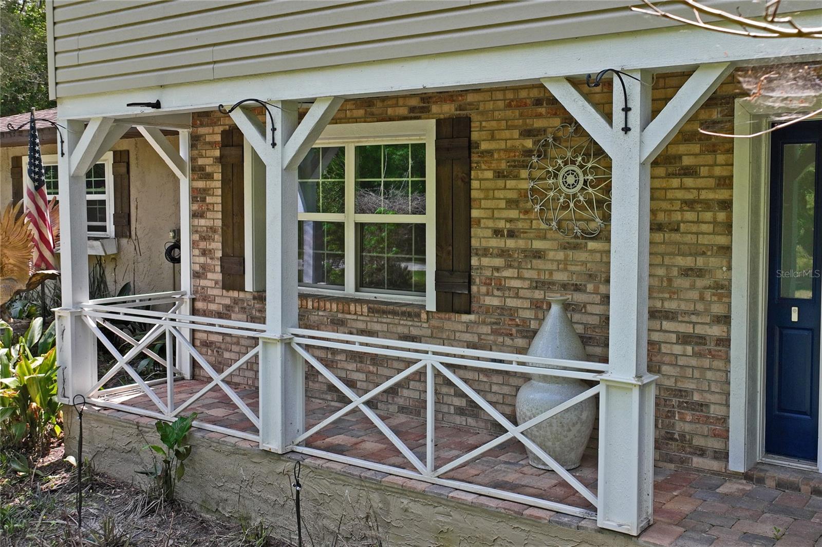 ROYAL OAKS ESTATE - Residential