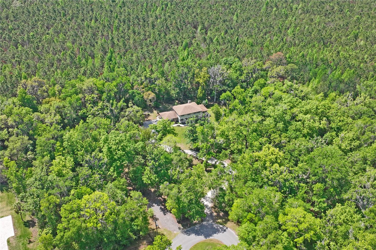 ROYAL OAKS ESTATE - Residential