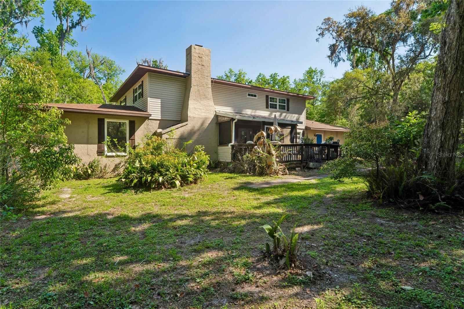 ROYAL OAKS ESTATE - Residential