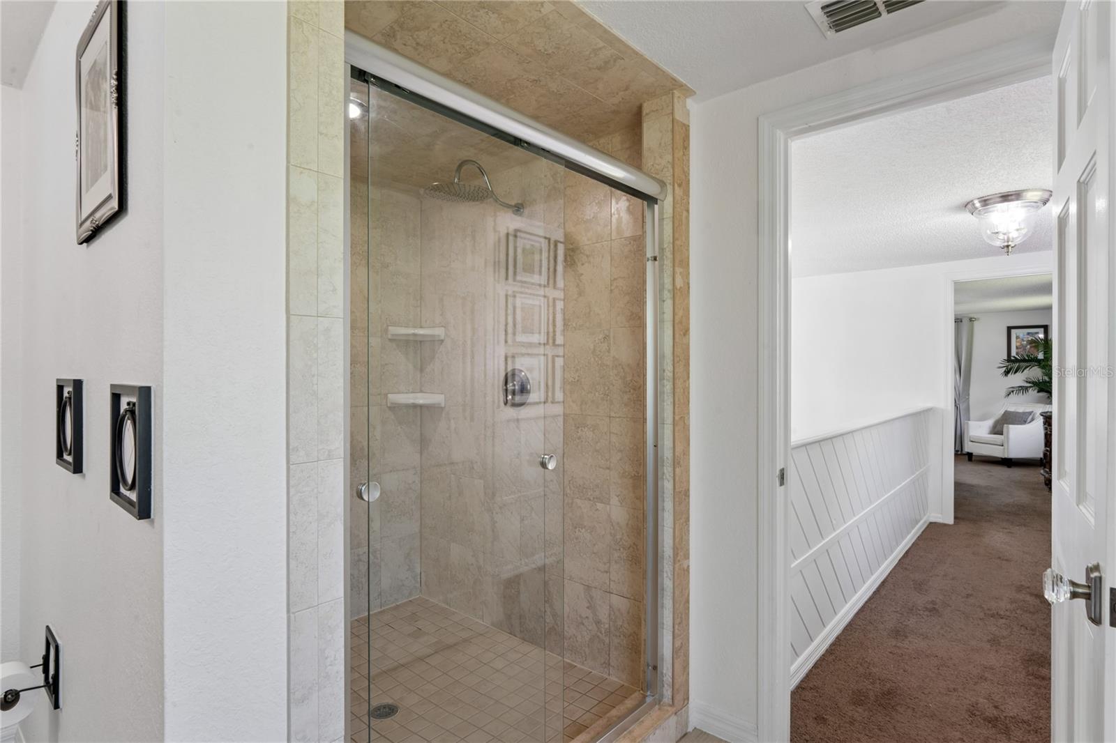 ROYAL OAKS ESTATE - Residential