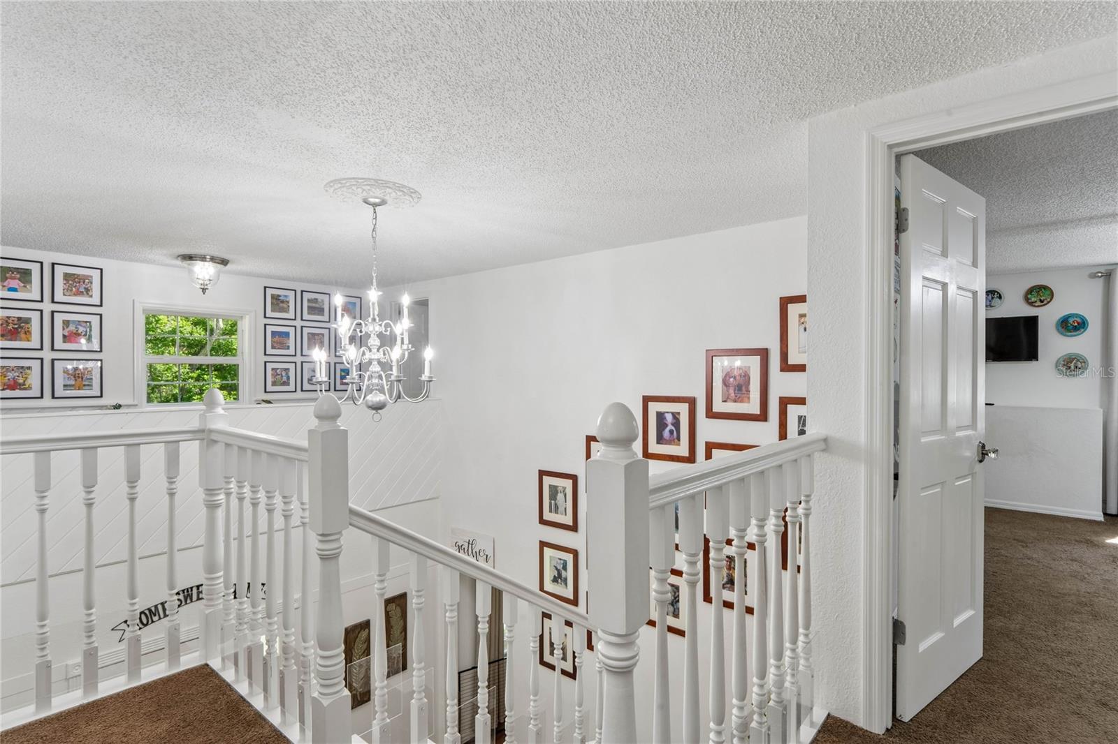 ROYAL OAKS ESTATE - Residential