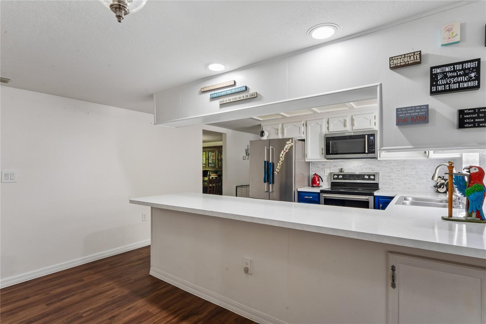 ROYAL OAKS ESTATE - Residential