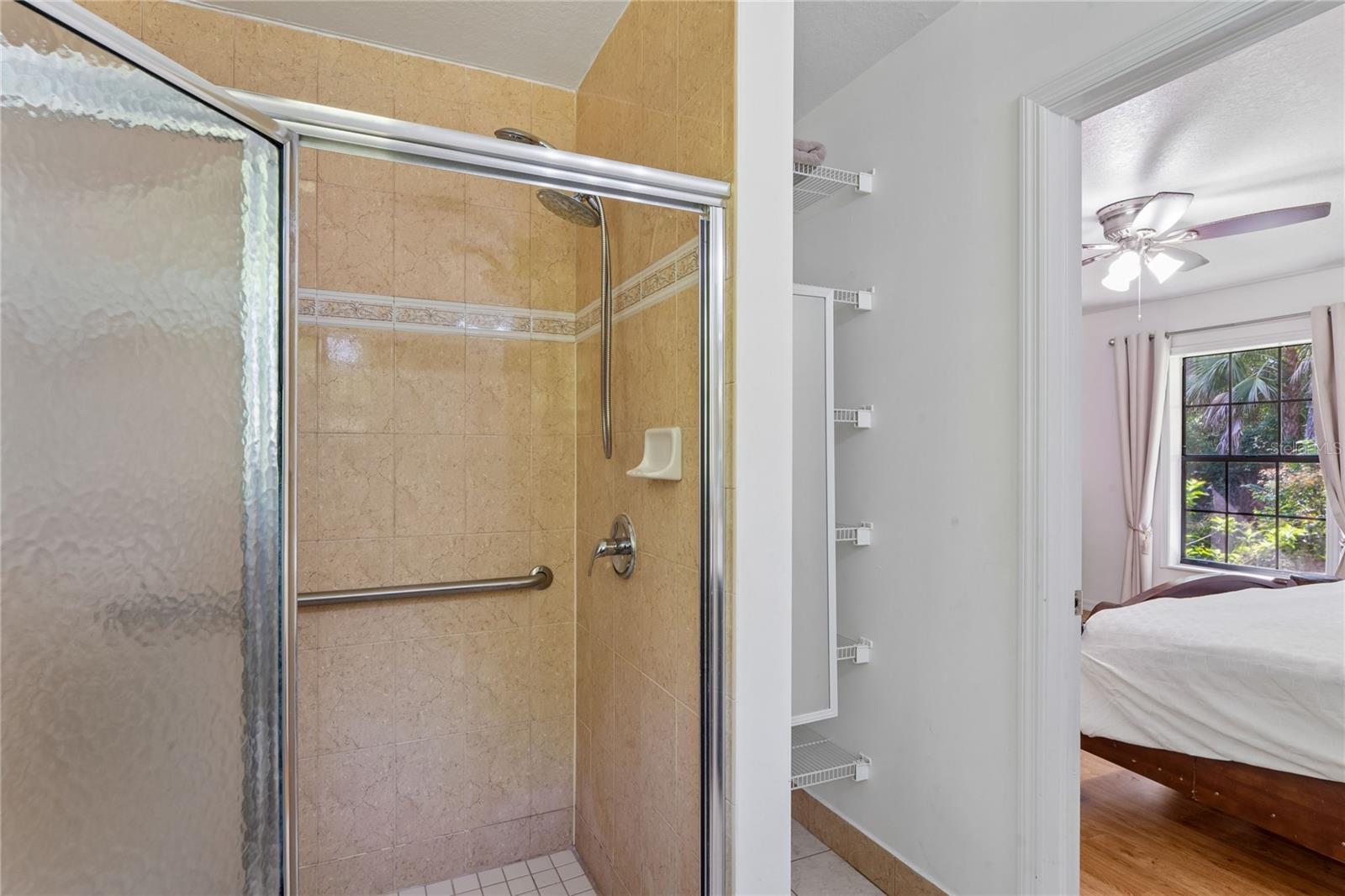 ROYAL OAKS ESTATE - Residential