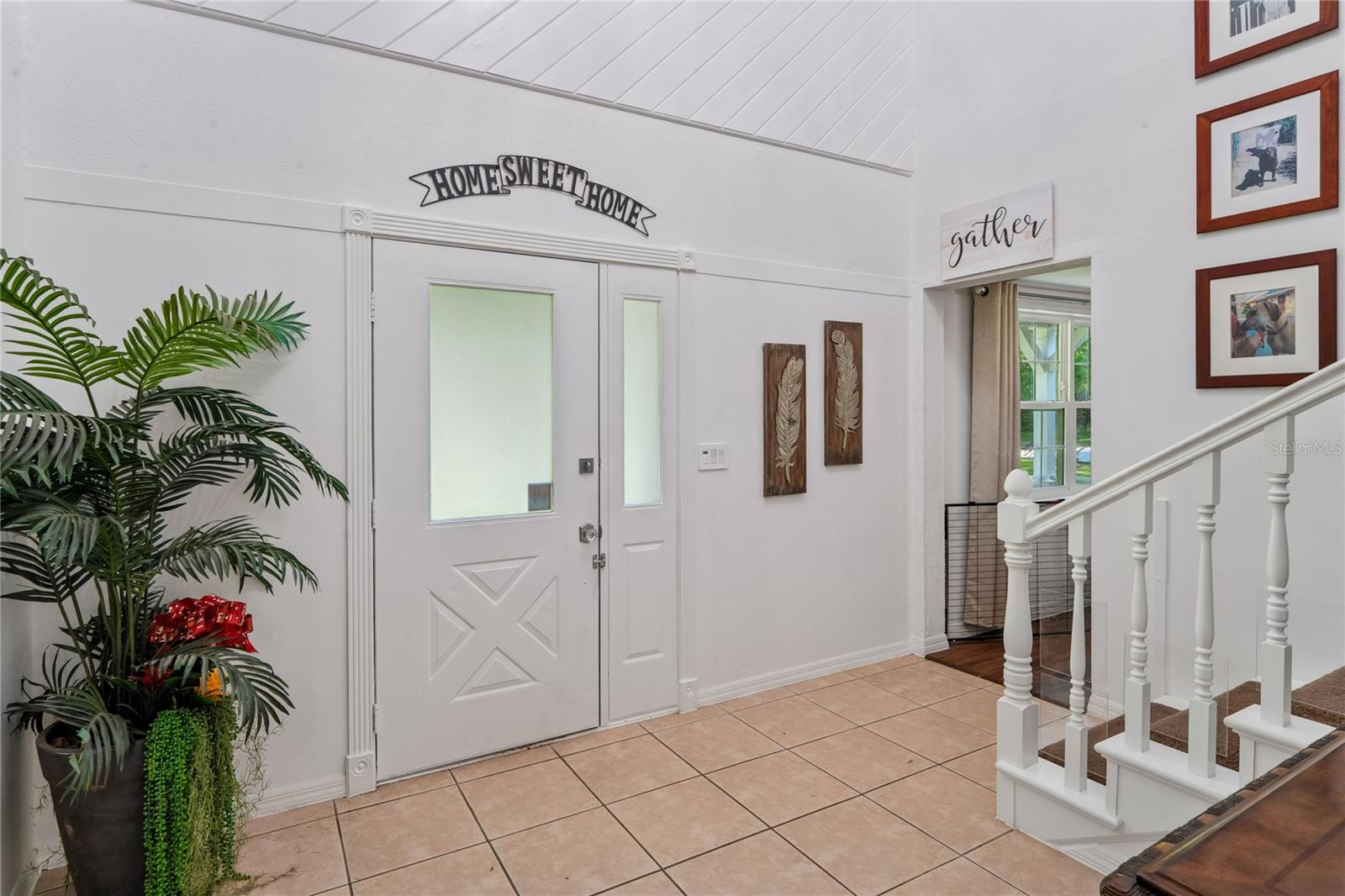 ROYAL OAKS ESTATE - Residential