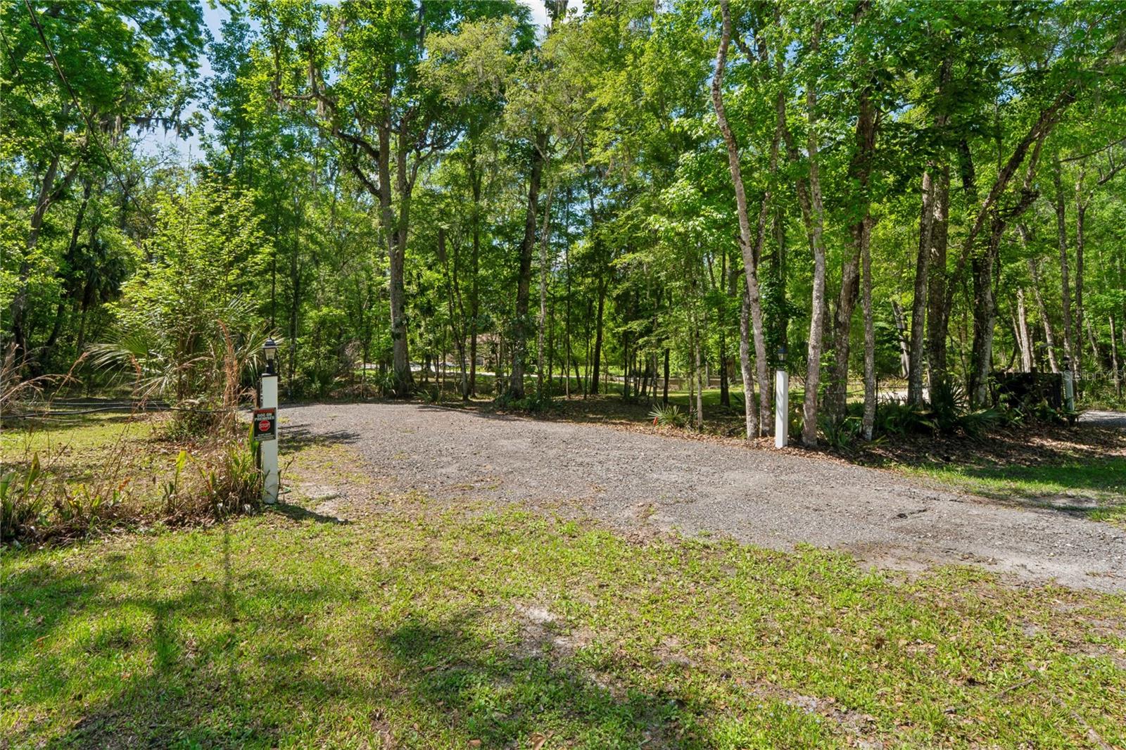 ROYAL OAKS ESTATE - Residential