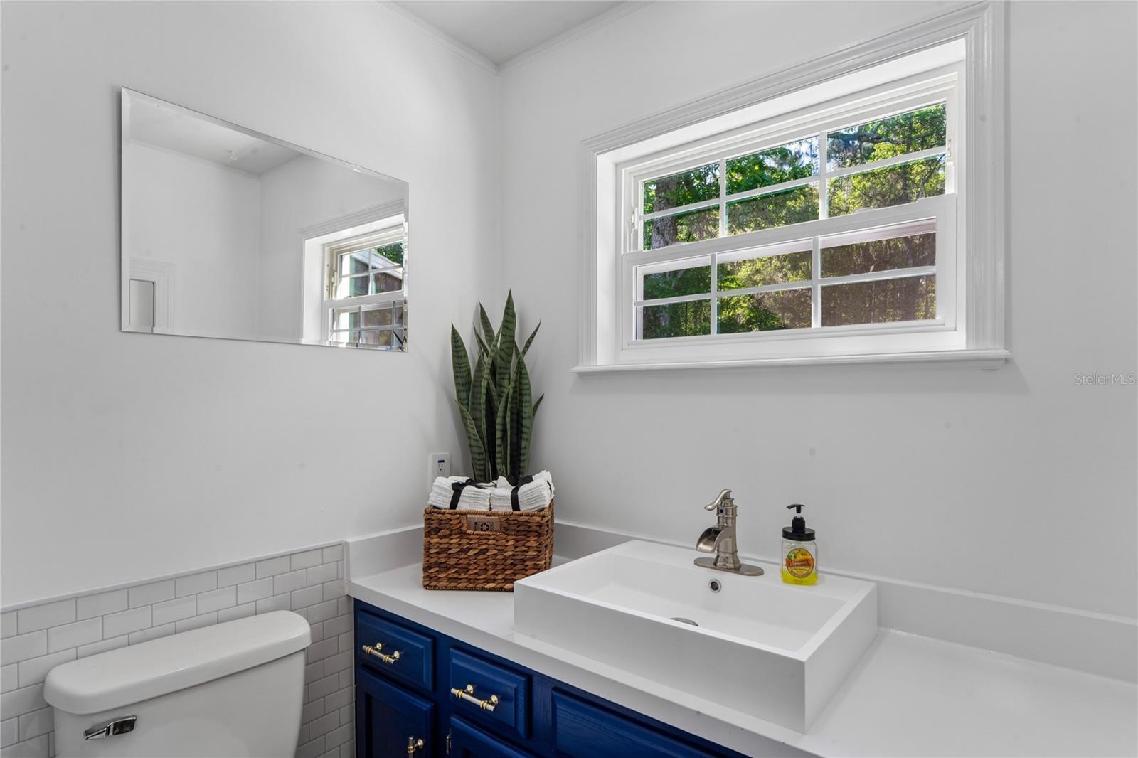 ROYAL OAKS ESTATE - Residential