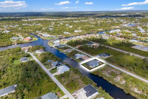 A home in PORT CHARLOTTE