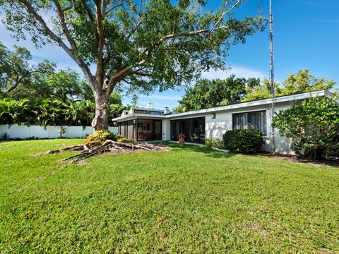 A home in SARASOTA