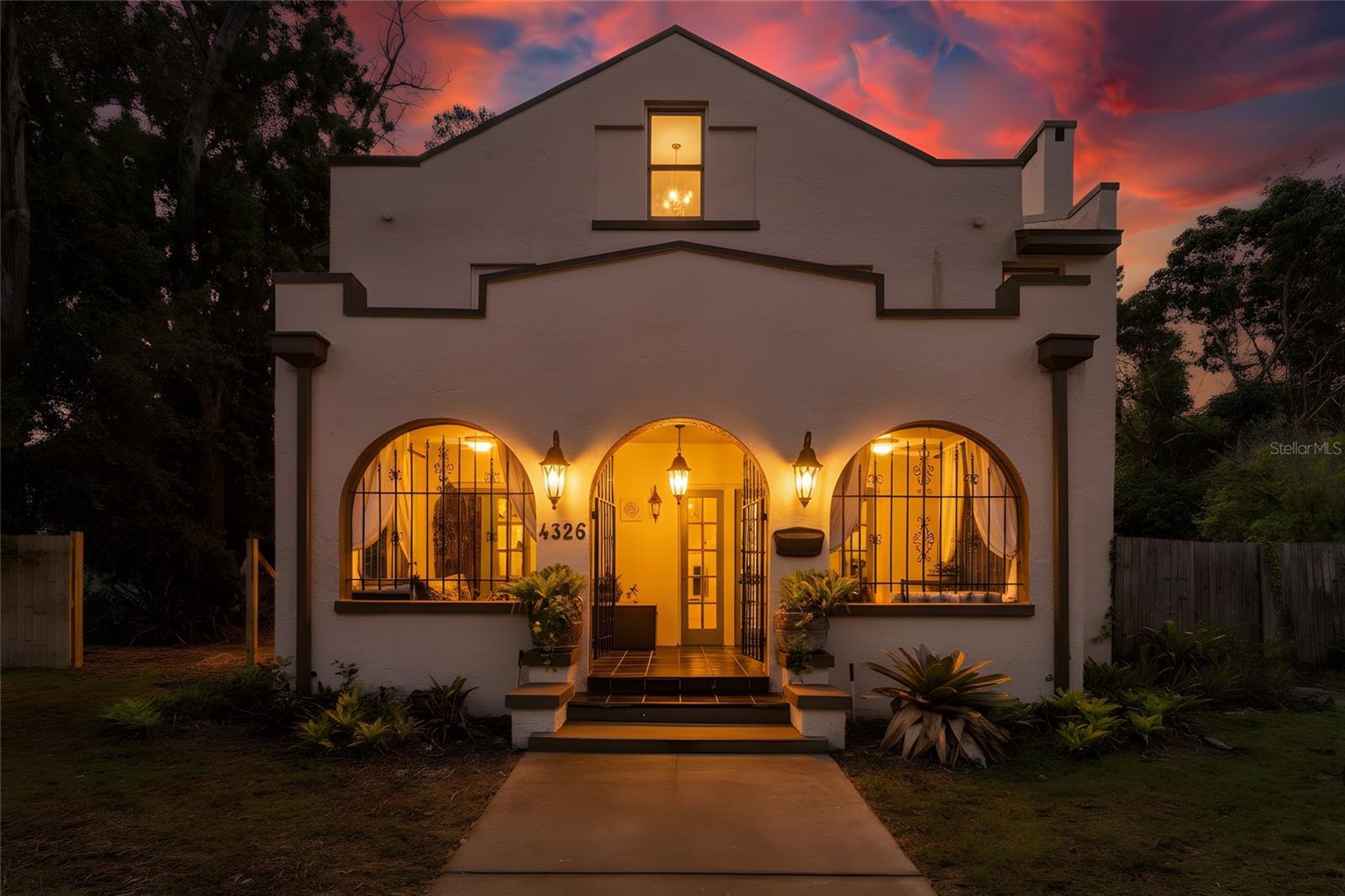 HALLS CENTRAL AVE 3 - Residential