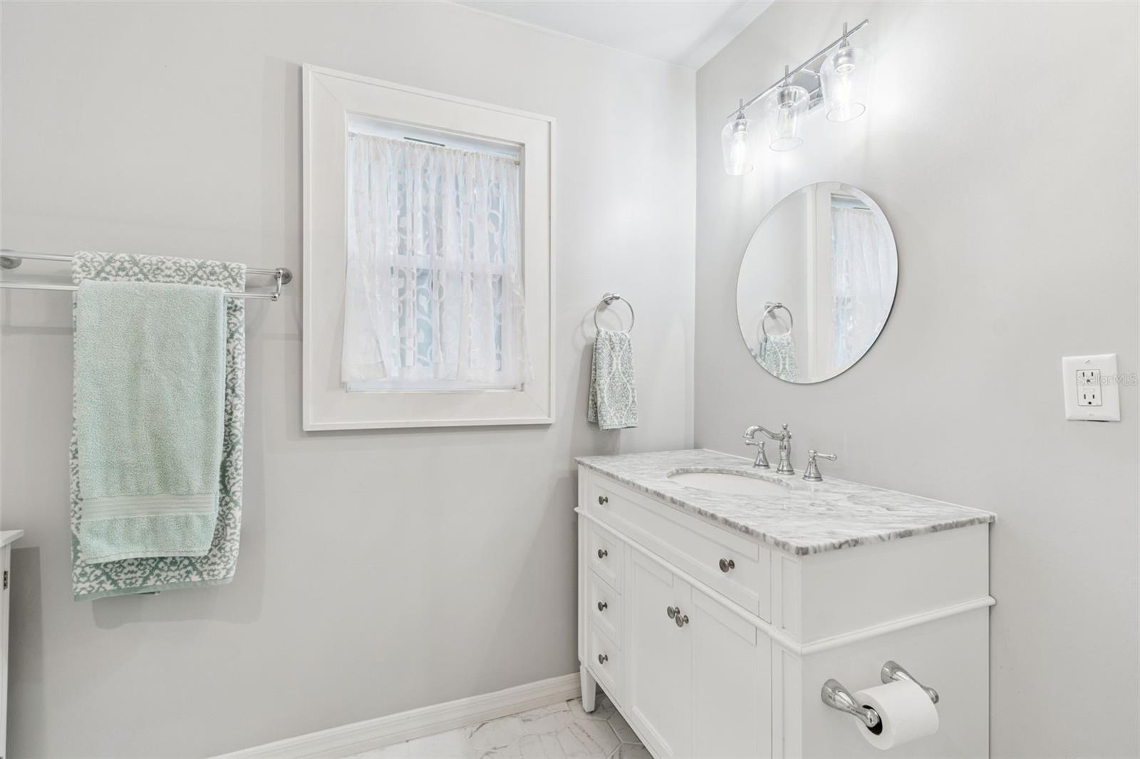 HALLS CENTRAL AVE 3 - Residential