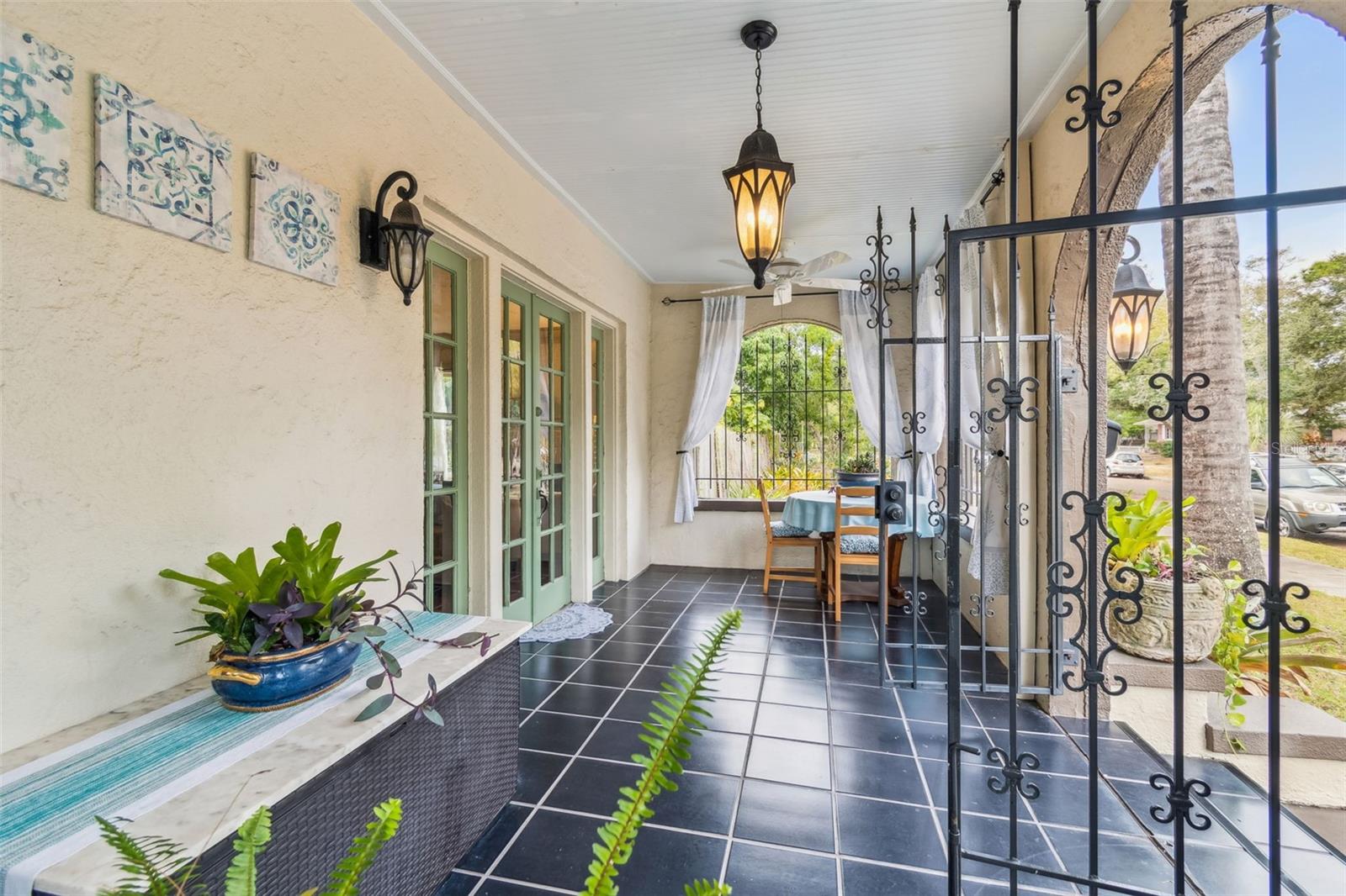 HALLS CENTRAL AVE 3 - Residential