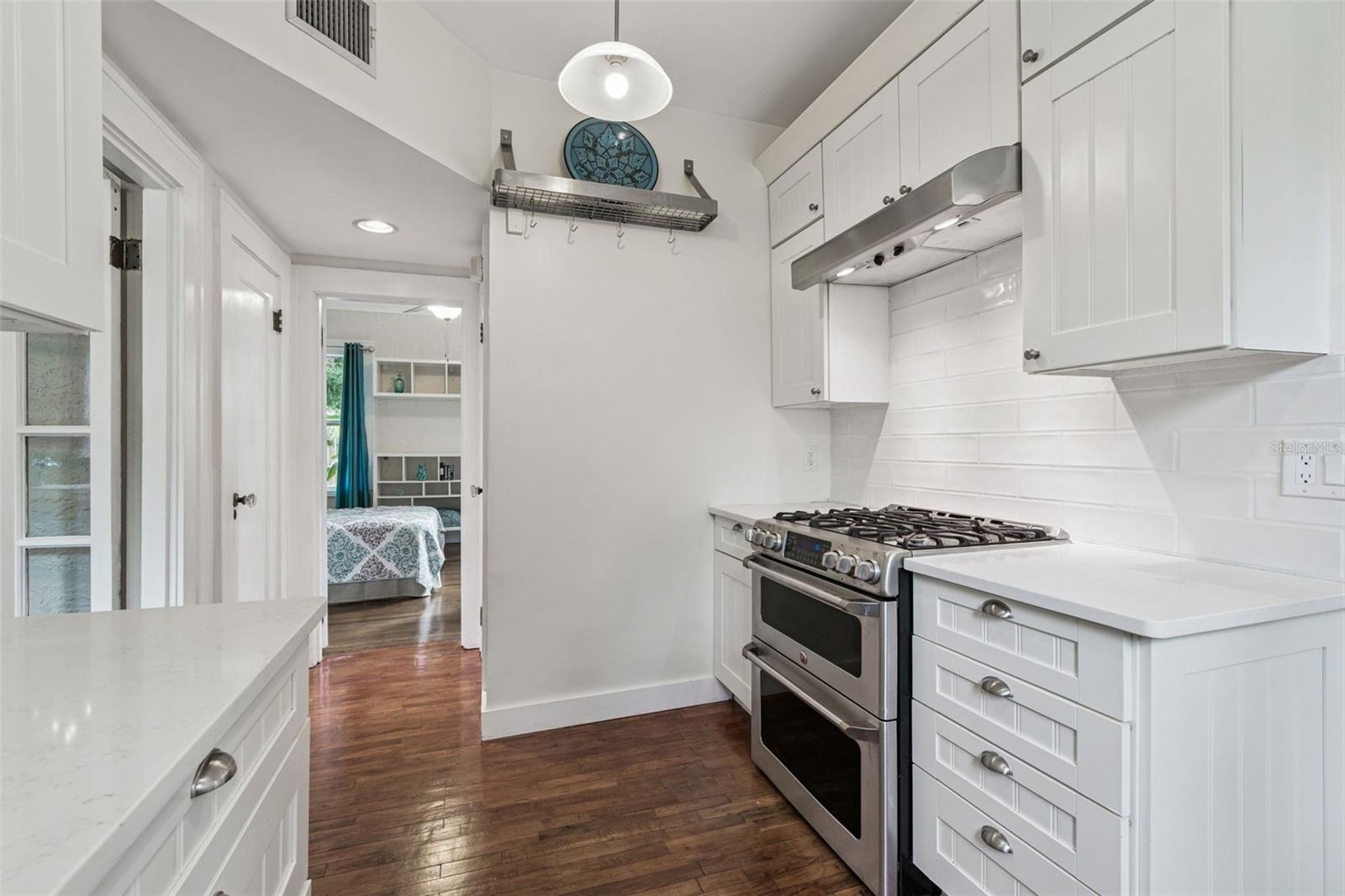 HALLS CENTRAL AVE 3 - Residential