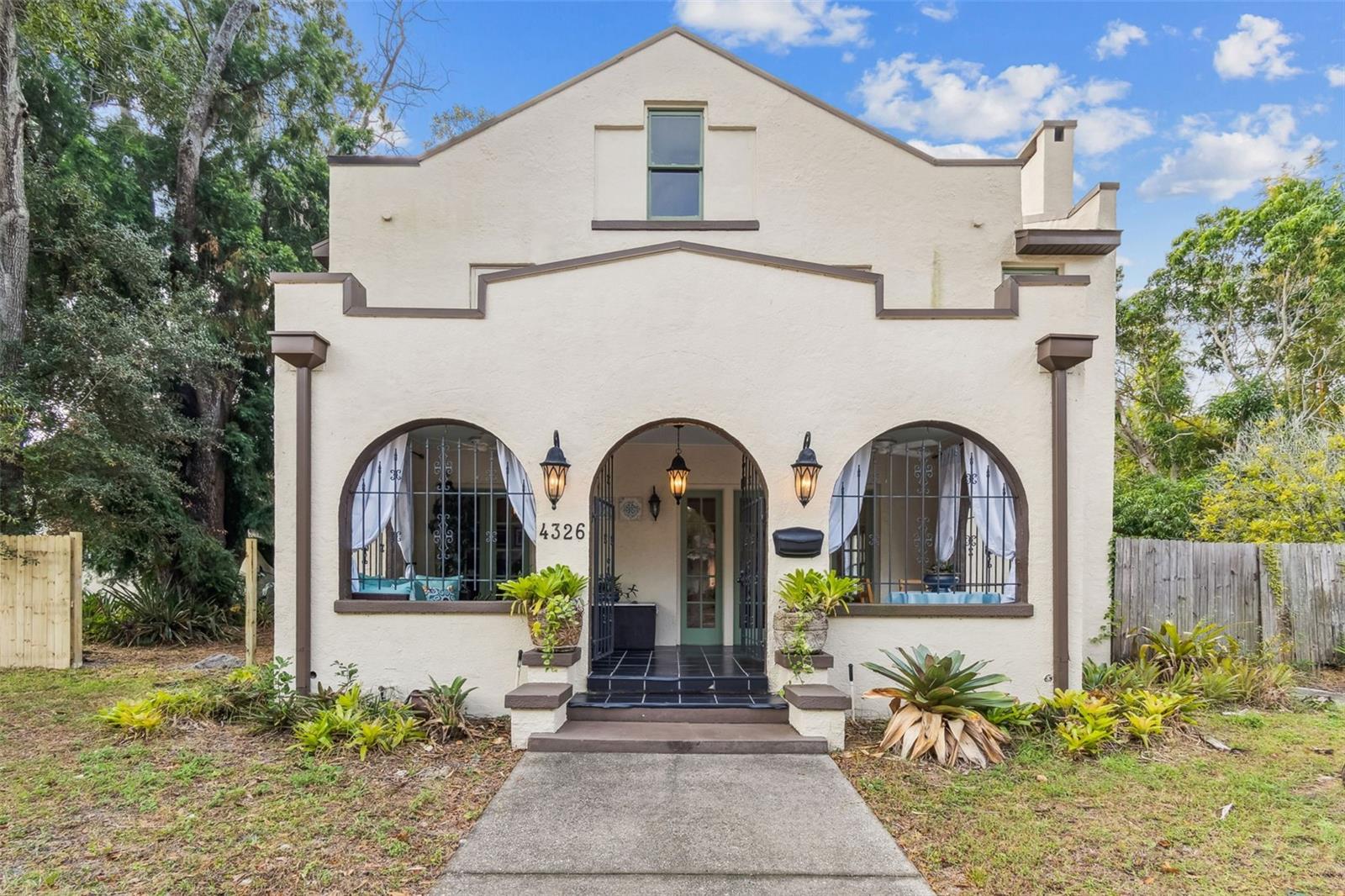 HALLS CENTRAL AVE 3 - Residential