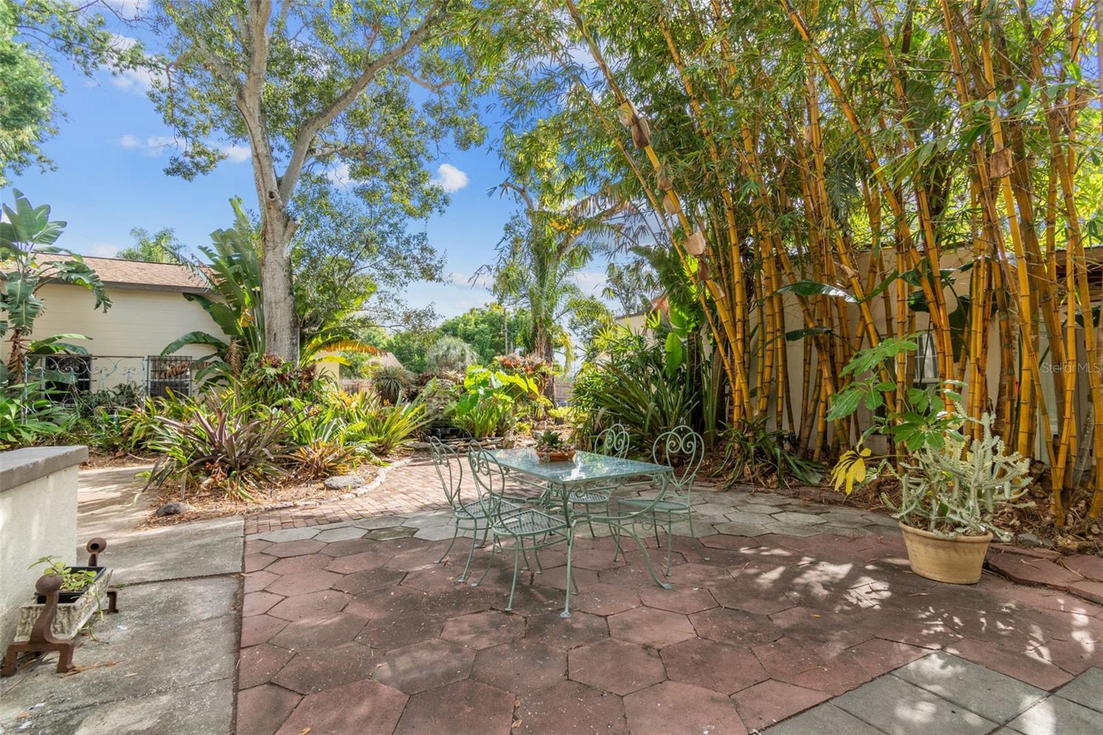 HALLS CENTRAL AVE 3 - Residential