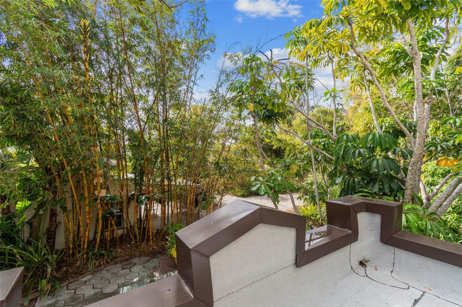 HALLS CENTRAL AVE 3 - Residential