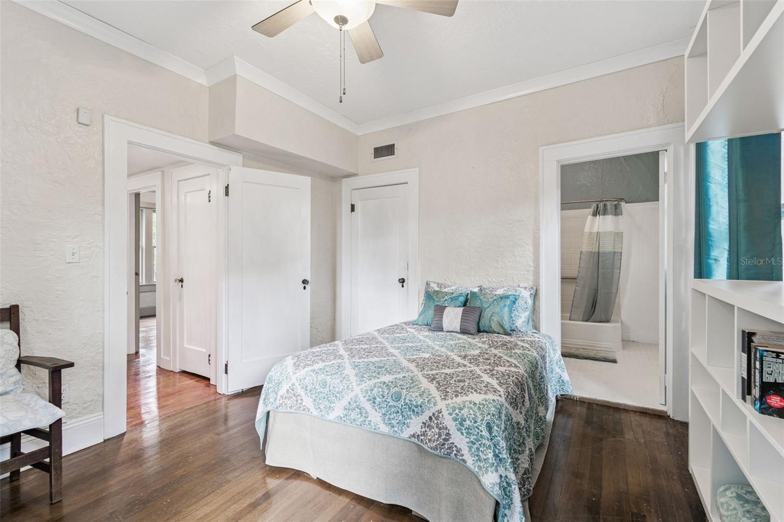 HALLS CENTRAL AVE 3 - Residential