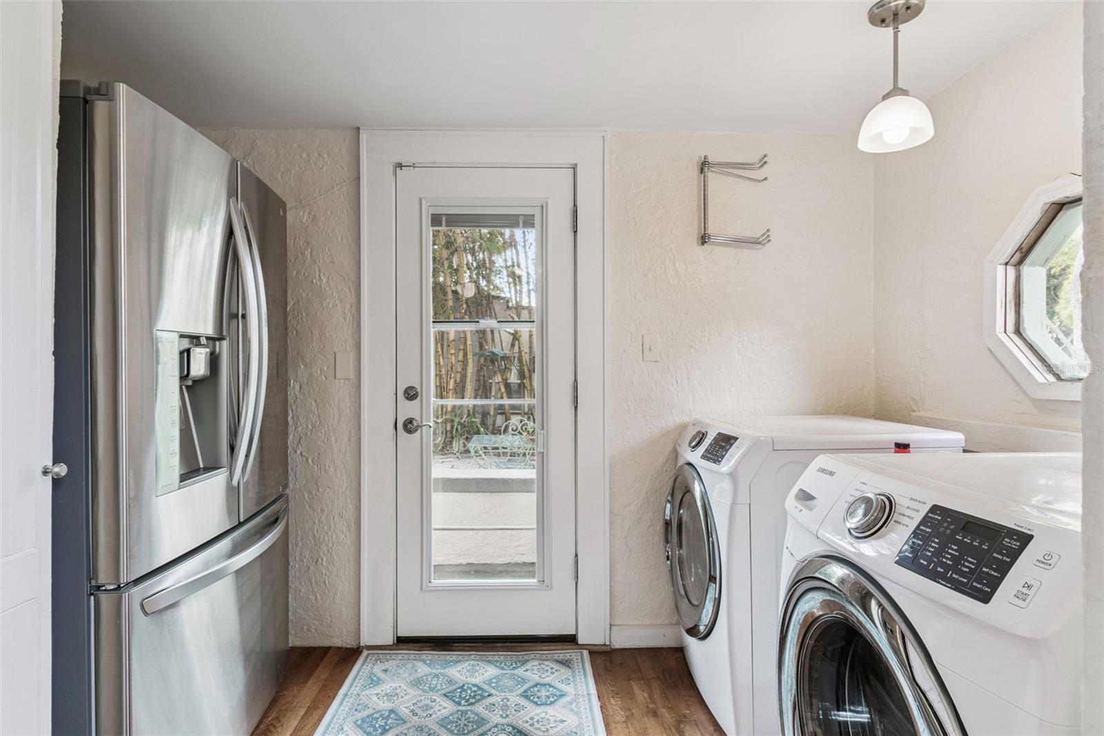 HALLS CENTRAL AVE 3 - Residential