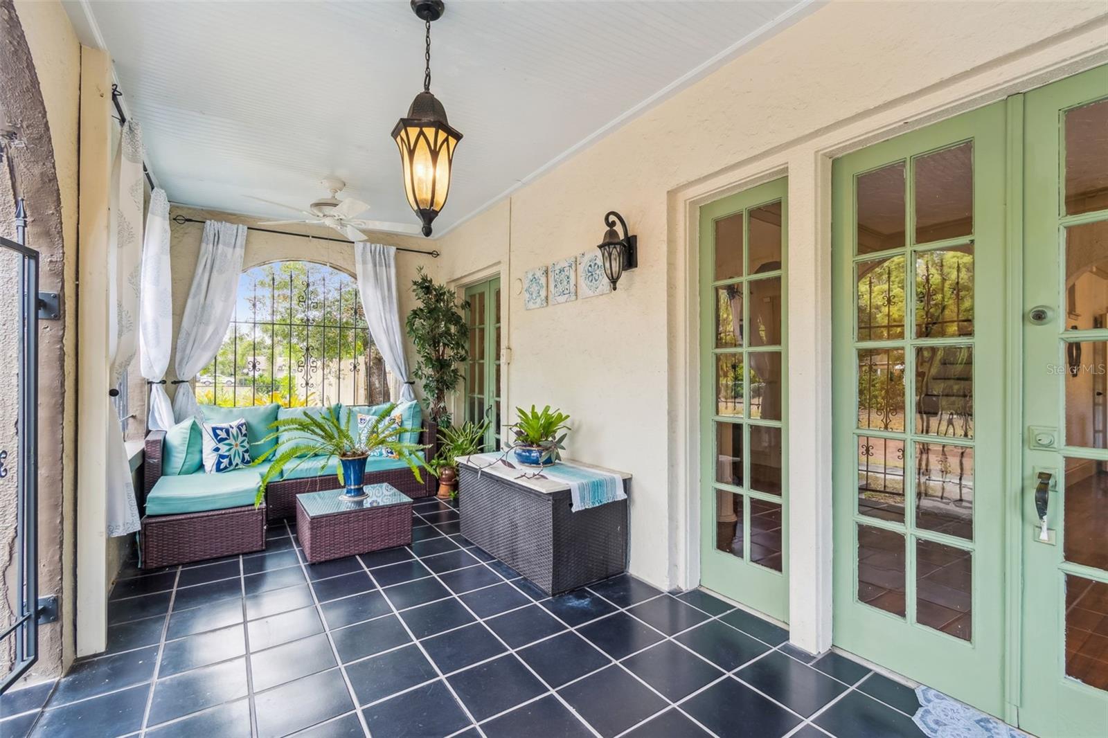 HALLS CENTRAL AVE 3 - Residential