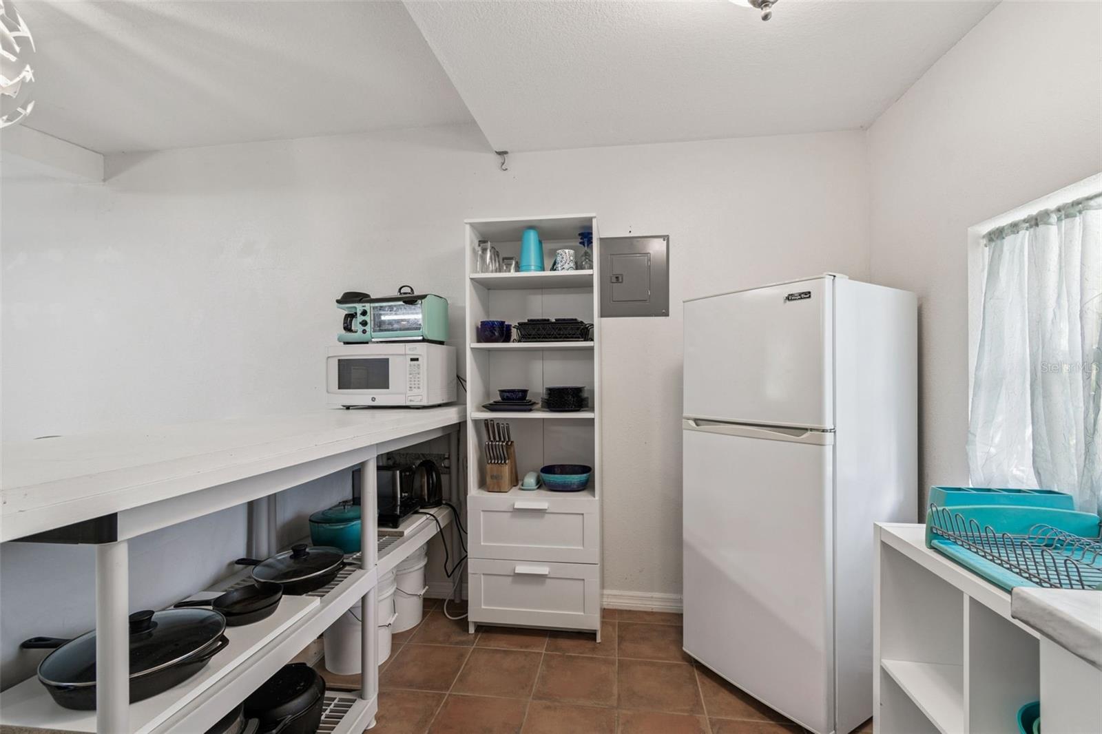 HALLS CENTRAL AVE 3 - Residential