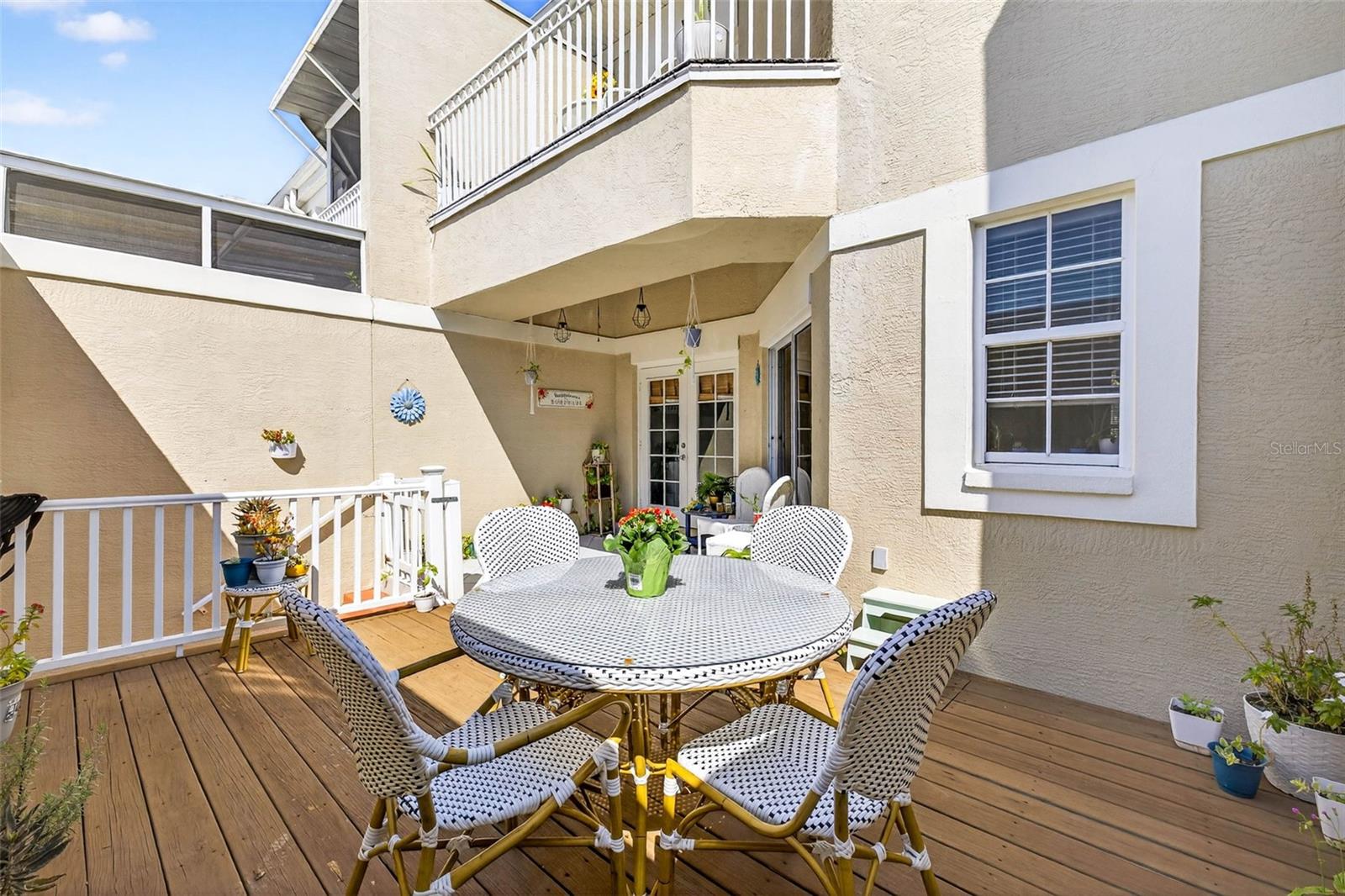 DAVIS ISLANDS PB10 PG52 TO 57 - Residential