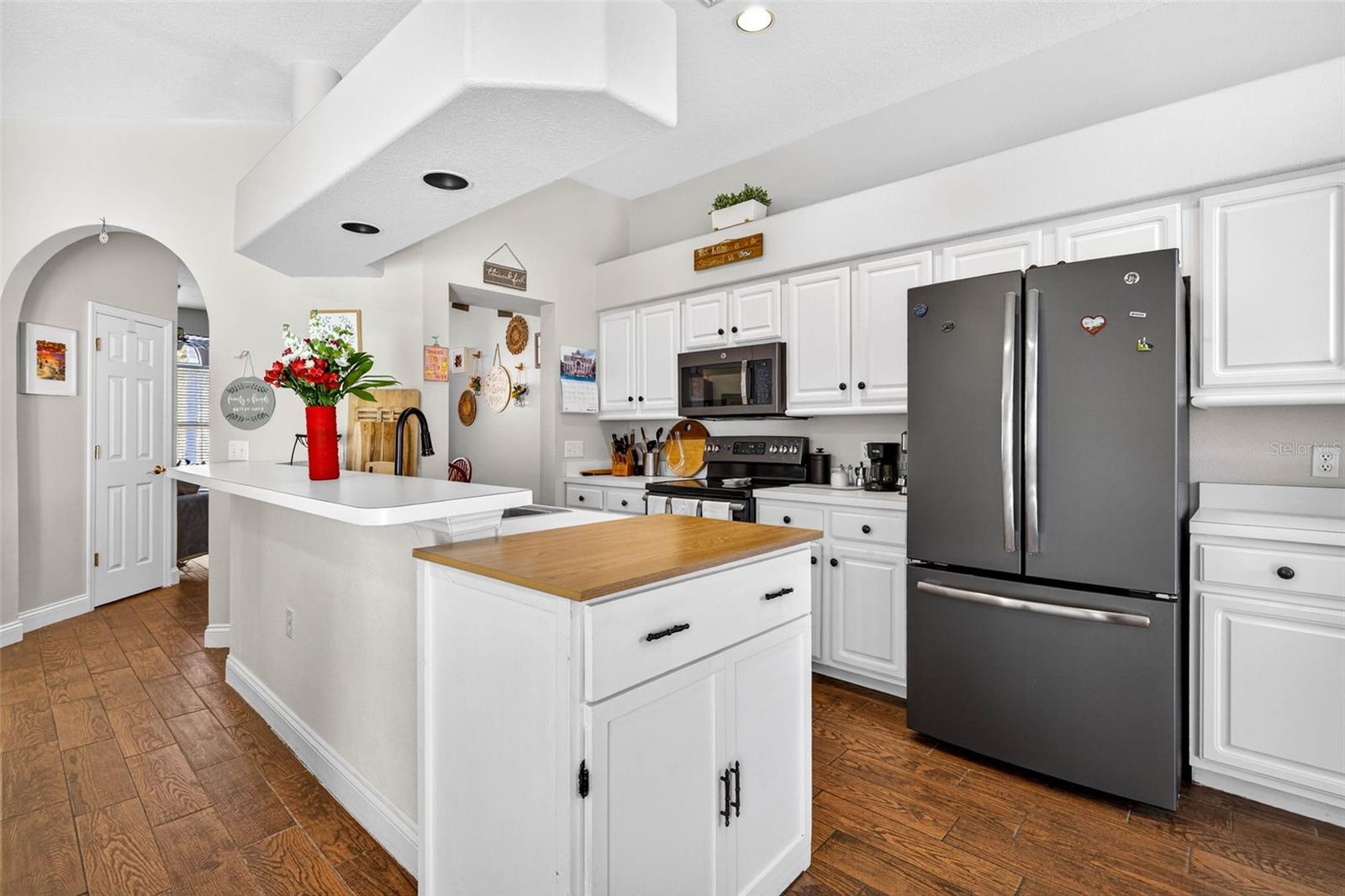 DAVIS ISLANDS PB10 PG52 TO 57 - Residential