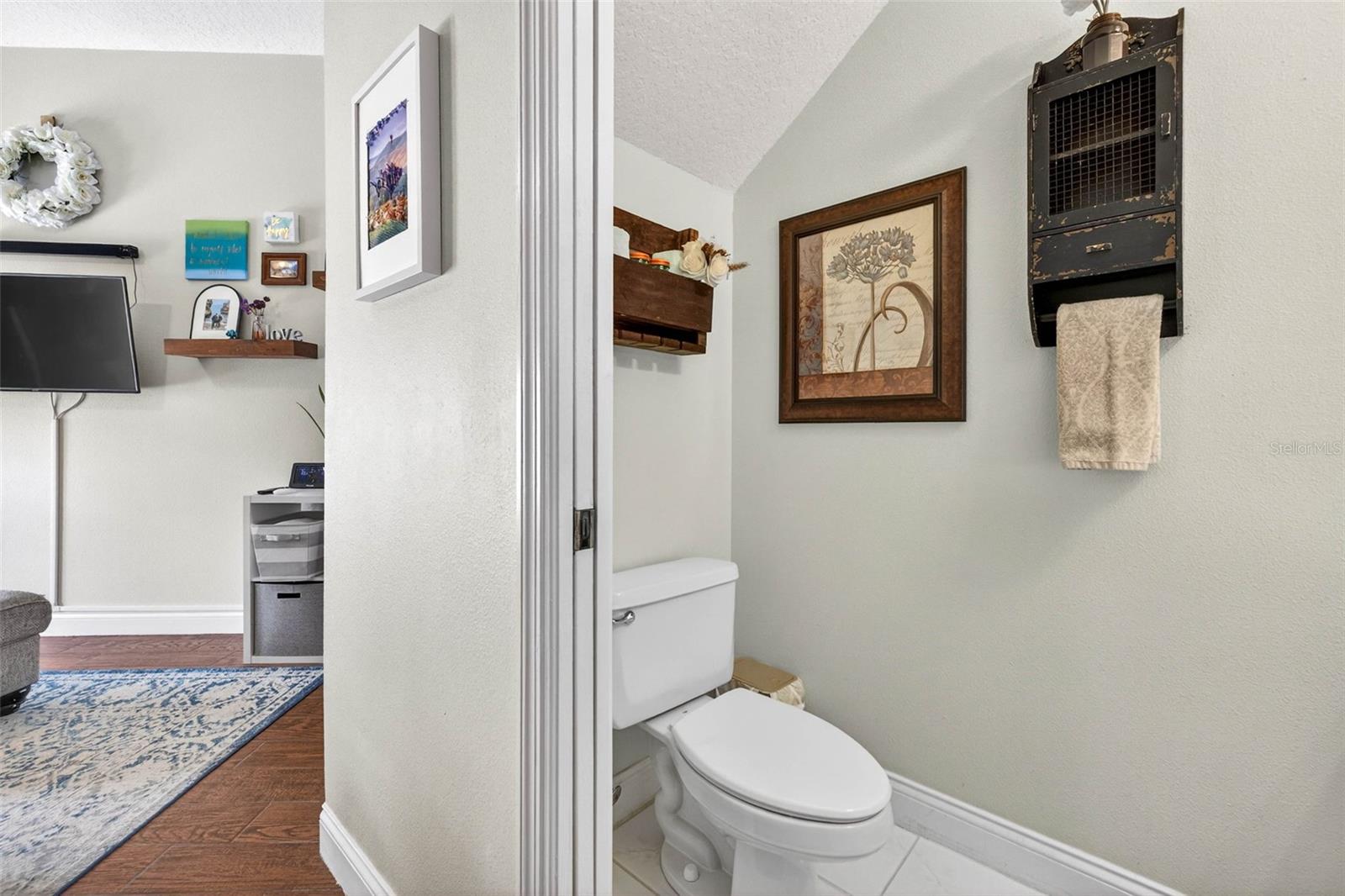 DAVIS ISLANDS PB10 PG52 TO 57 - Residential