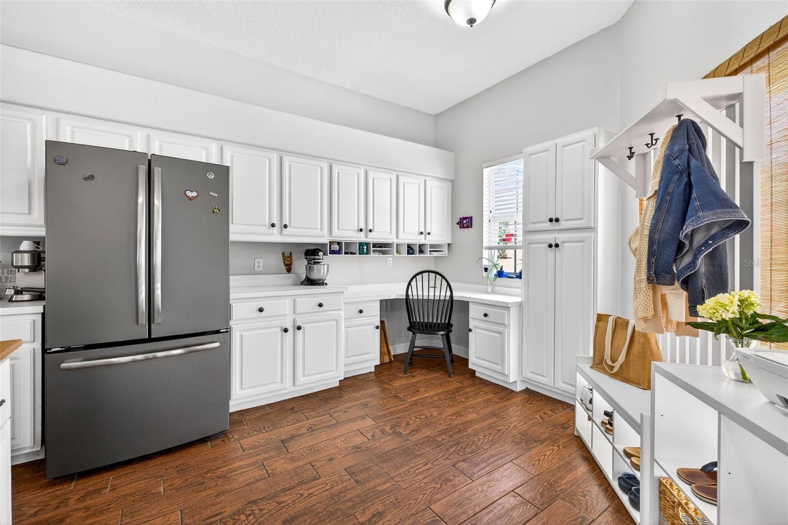 DAVIS ISLANDS PB10 PG52 TO 57 - Residential