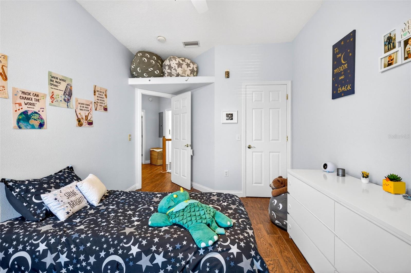 DAVIS ISLANDS PB10 PG52 TO 57 - Residential