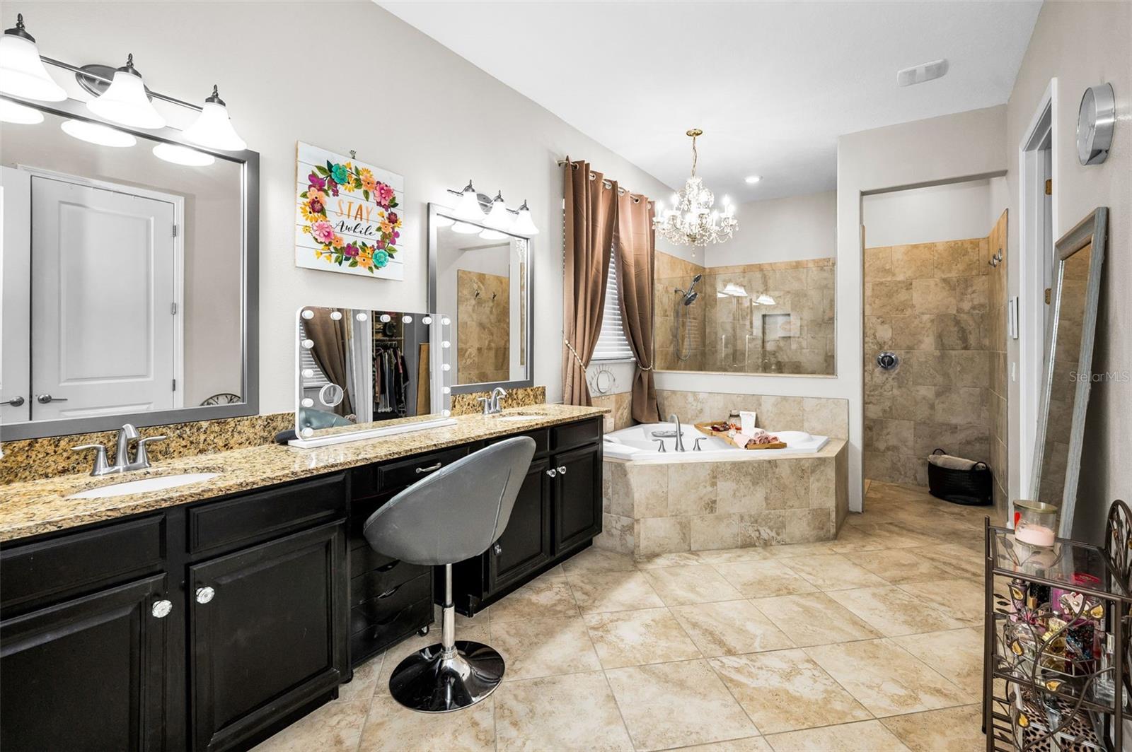 FOREST BROOKE ACTIVE ADULT PH - Residential