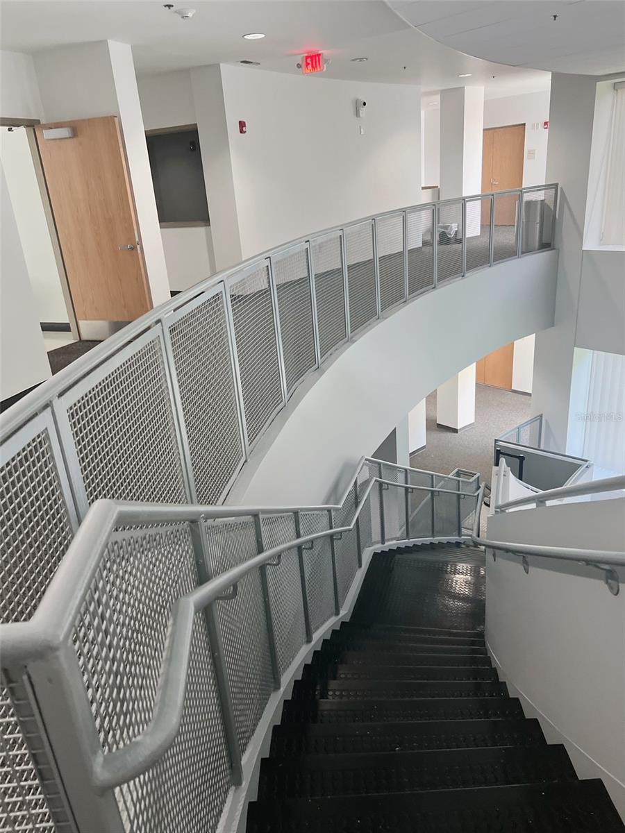 CELEBRATION VILLAGE UNIT 02 REP 08 - Commercial Lease