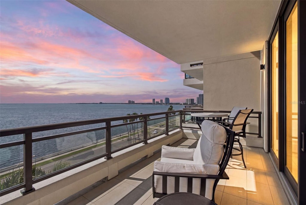 Photo of 2103 Bayshore Boulevard #706, Tampa, FL 33606 (MLS # TB8559987)
