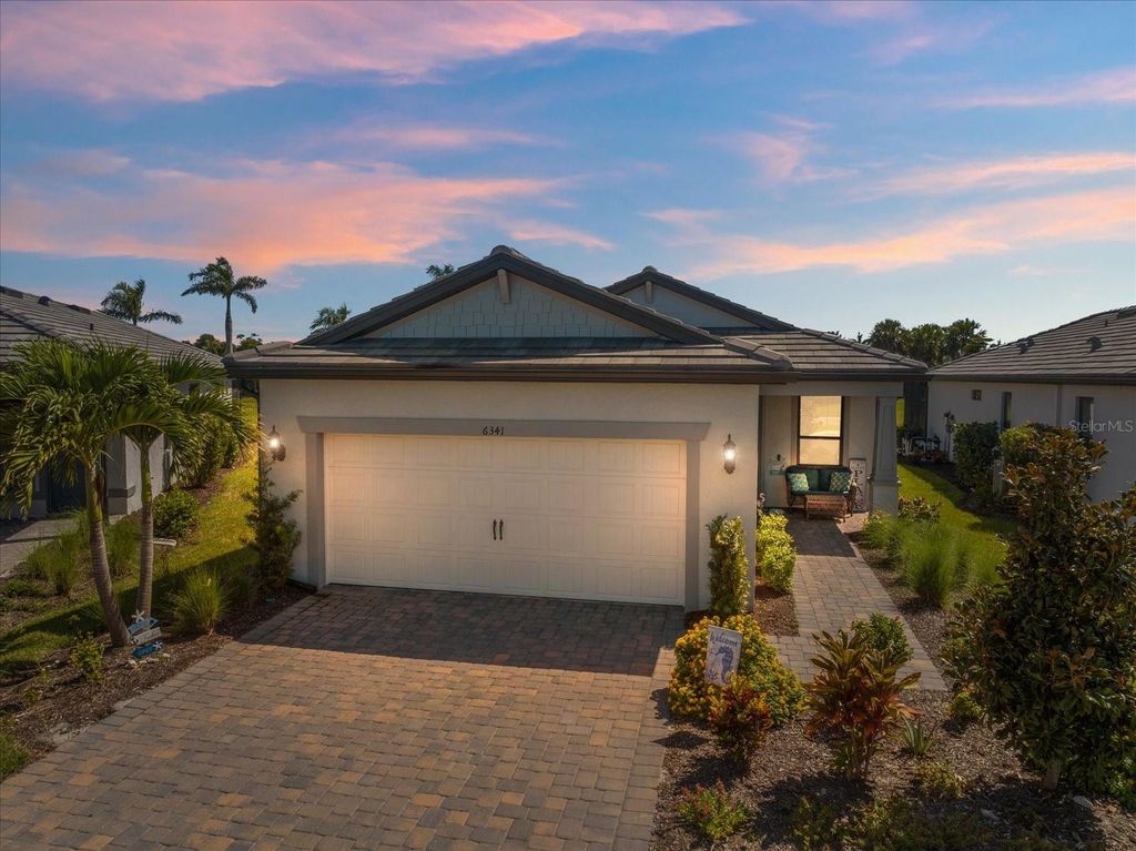 Photo of 6341 Winding Pine Drive, Nokomis, FL 34275 (MLS # A4663530)