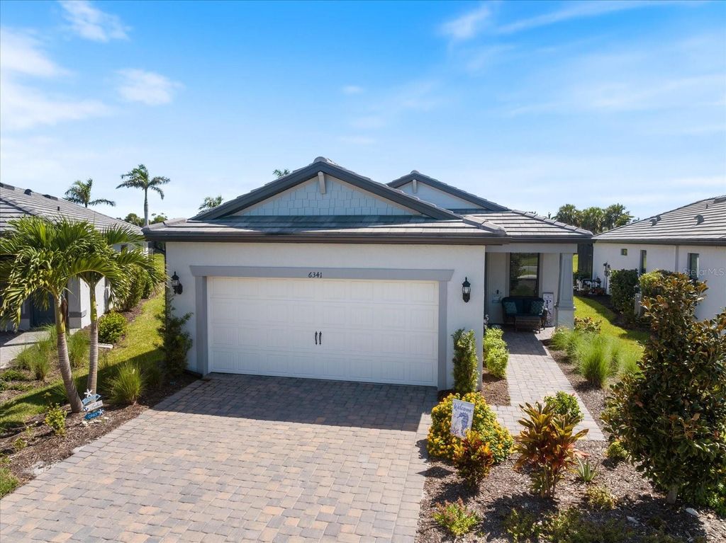 Photo of 6341 Winding Pine Drive, Nokomis, FL 34275 (MLS # A4663530)