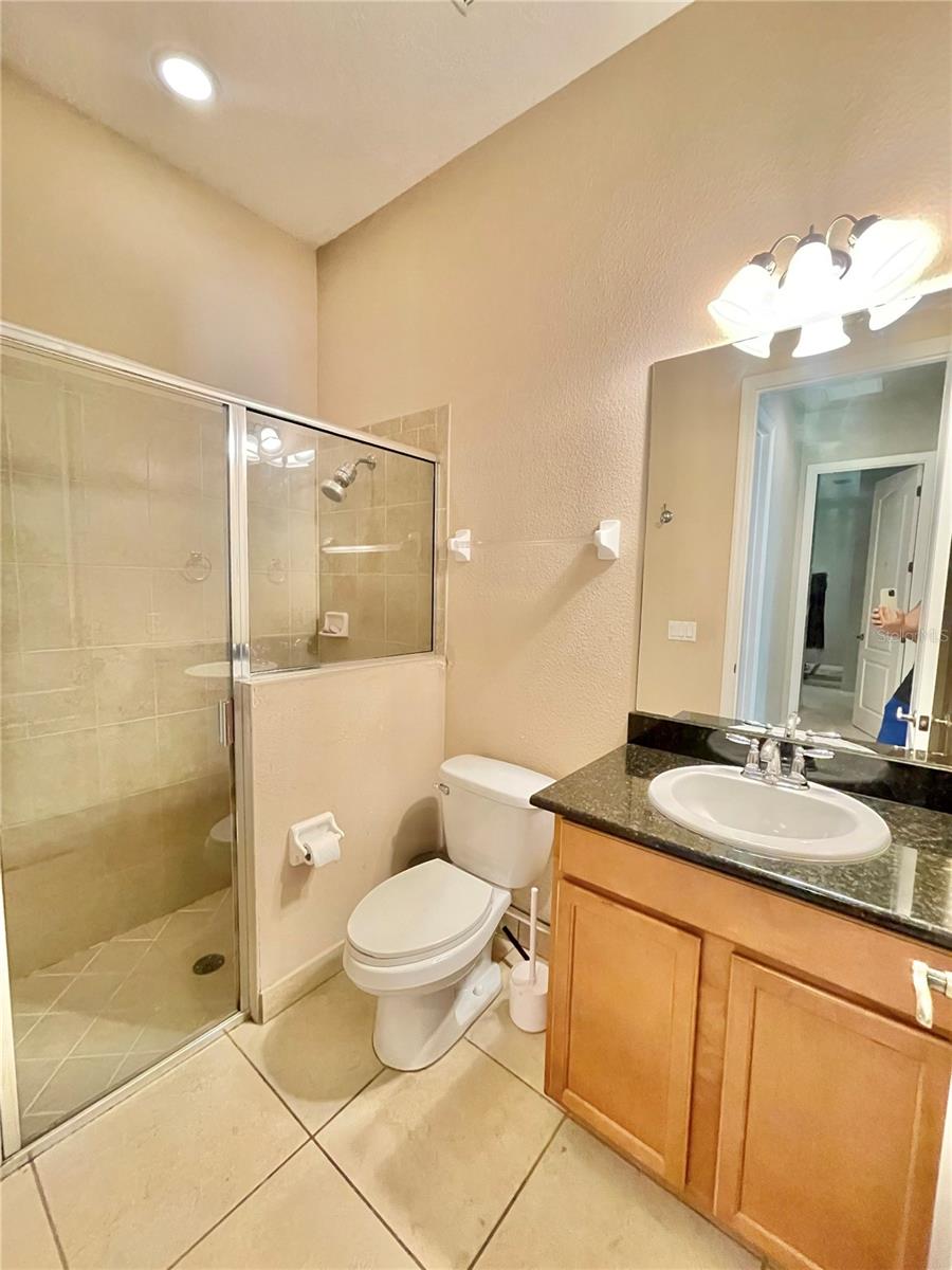 PRESTON SQUARE - Residential Lease