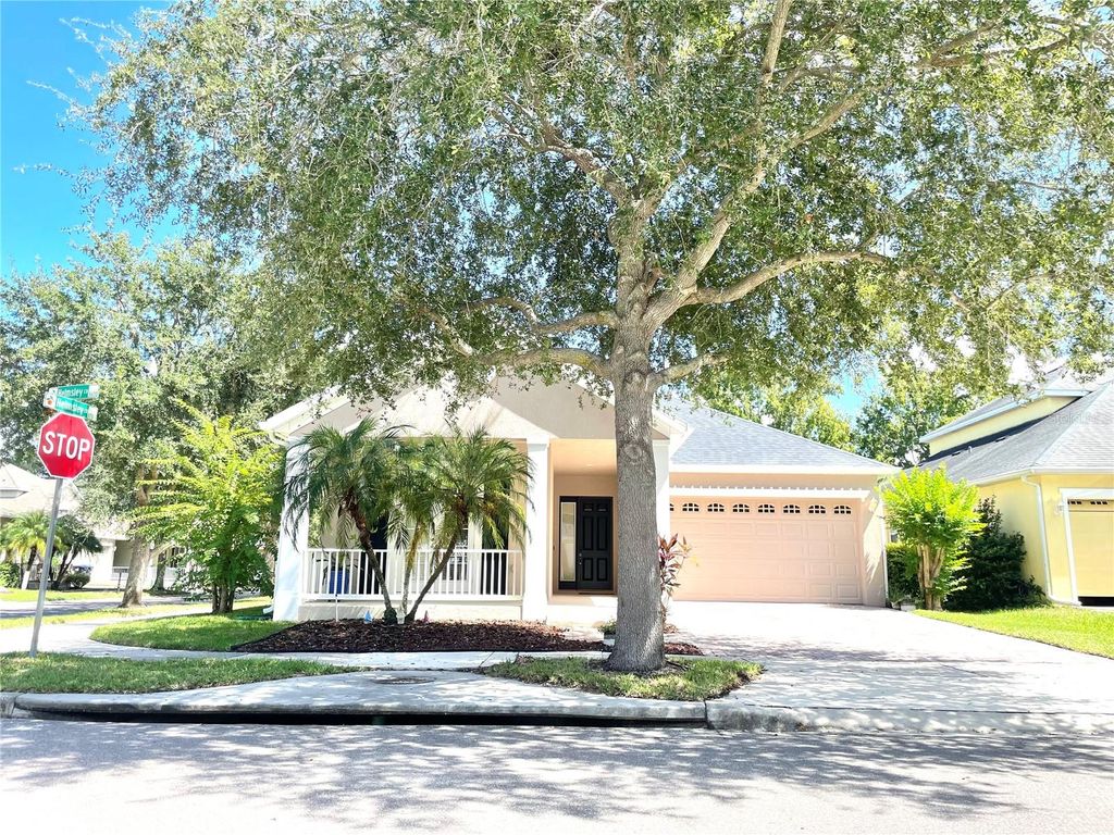 Photo of 6920 Helmsley Circle, Windermere, FL 34786 (MLS # O6364850)