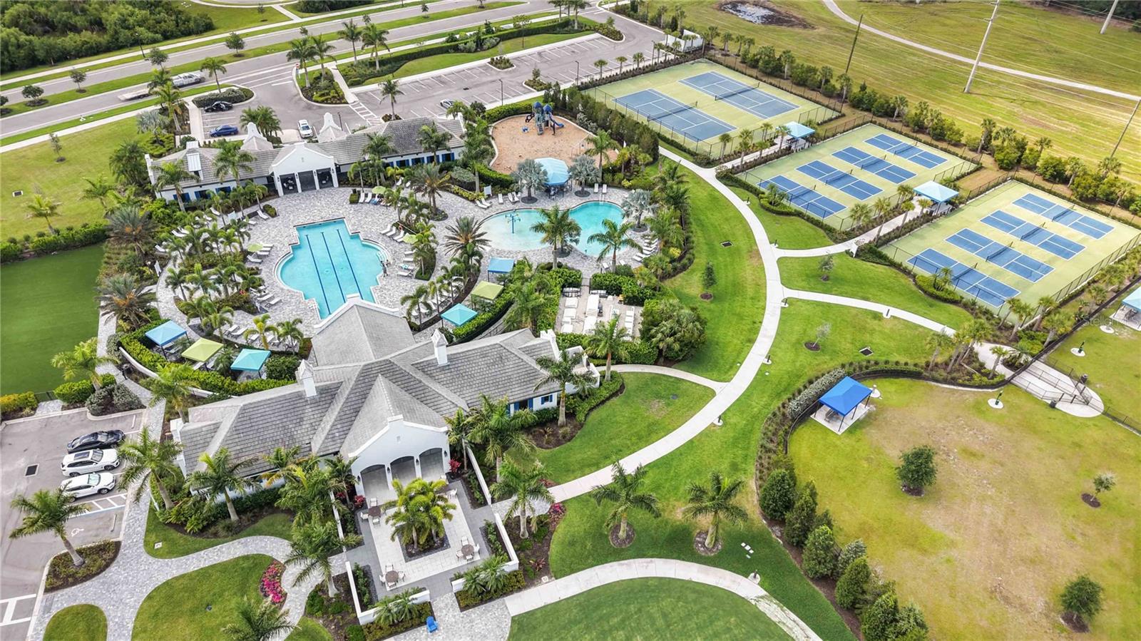 WINDWARD AT LAKEWOOD RANCH - Residential