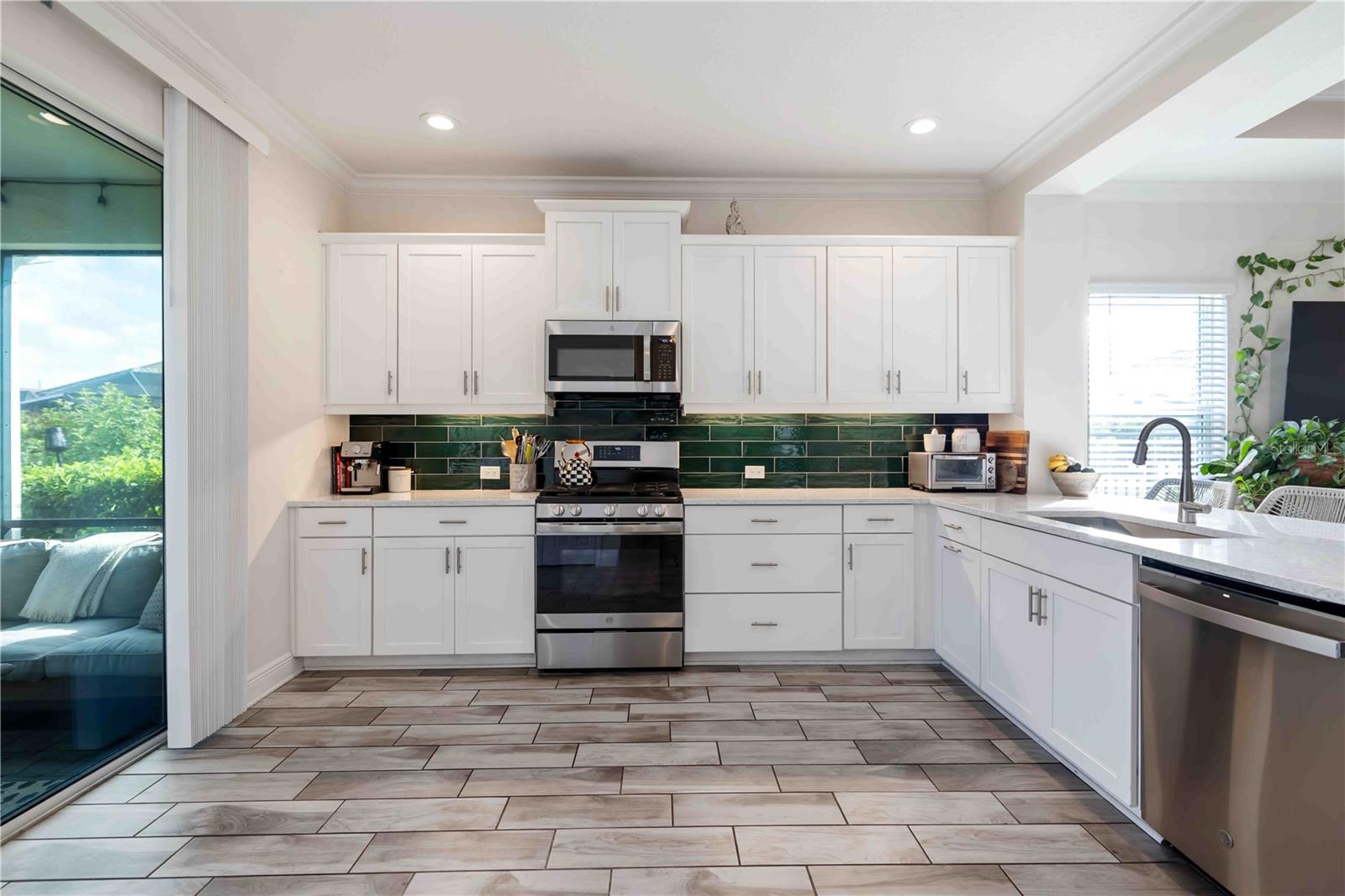 WINDWARD AT LAKEWOOD RANCH - Residential