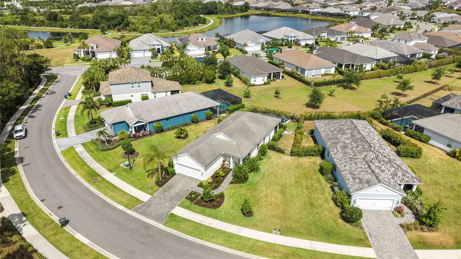 WINDWARD AT LAKEWOOD RANCH - Residential