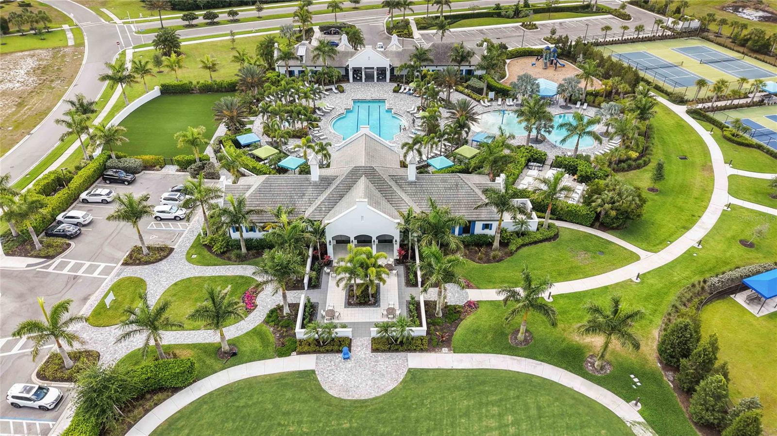 WINDWARD AT LAKEWOOD RANCH - Residential