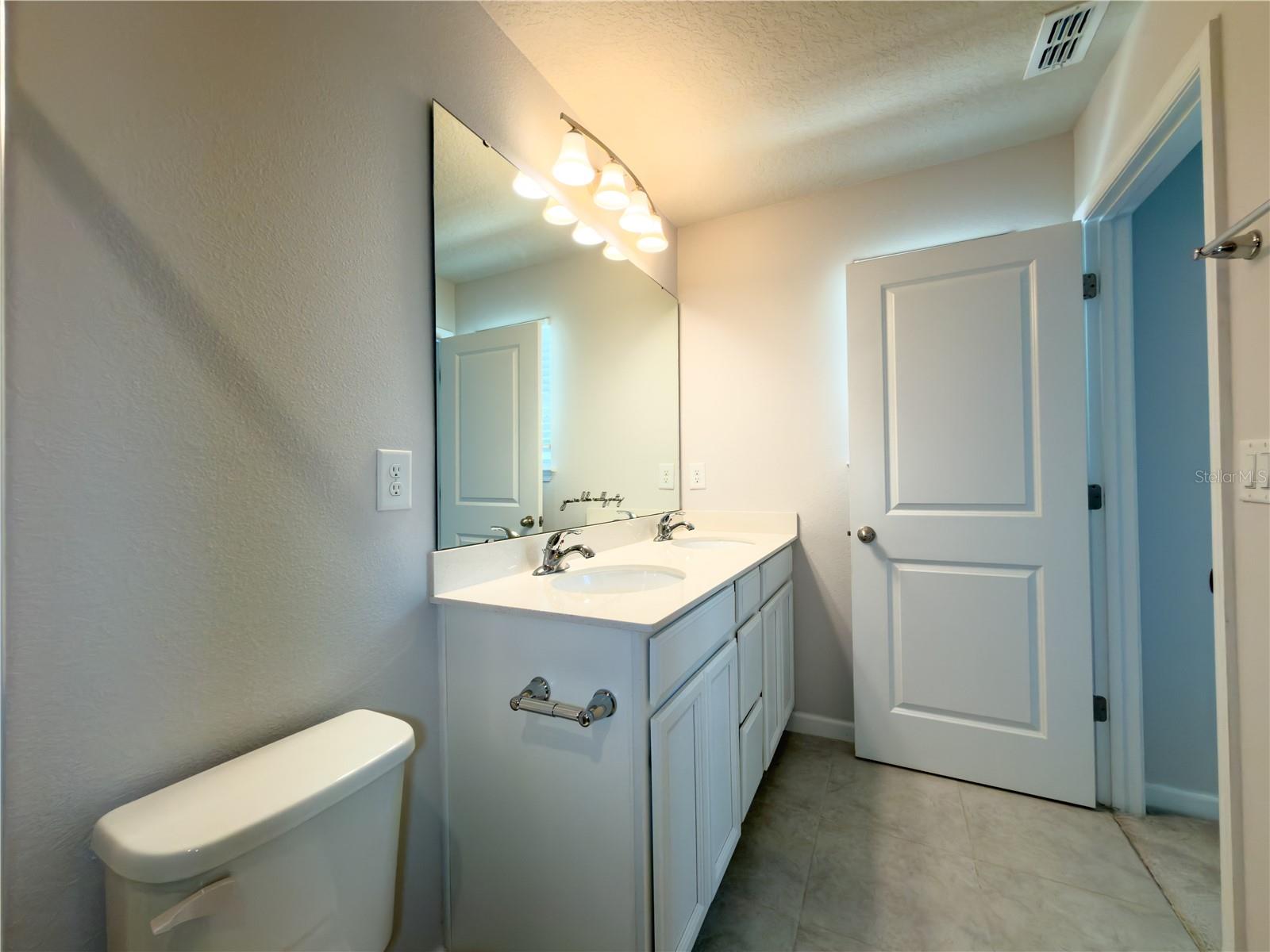 HAMILTON GARDENS PH 2A & 2B - Residential