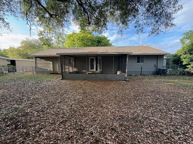 STATELY OAKS - Residential